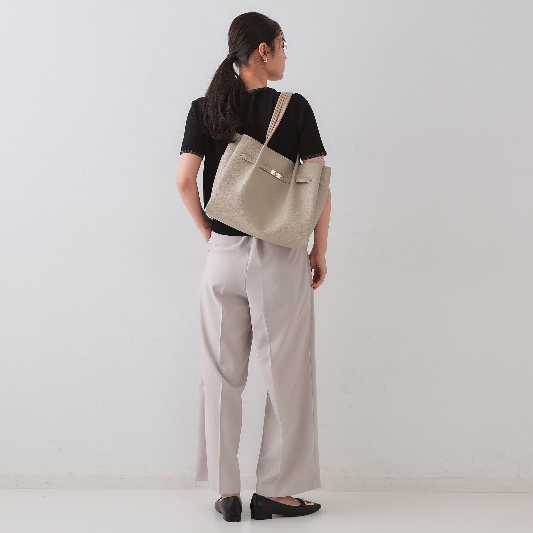 OPAQUE.CLIP「【軽量/A4サイズ対応/通勤対応】フロントベルトデザイントートバッグ」|トートバッグ|