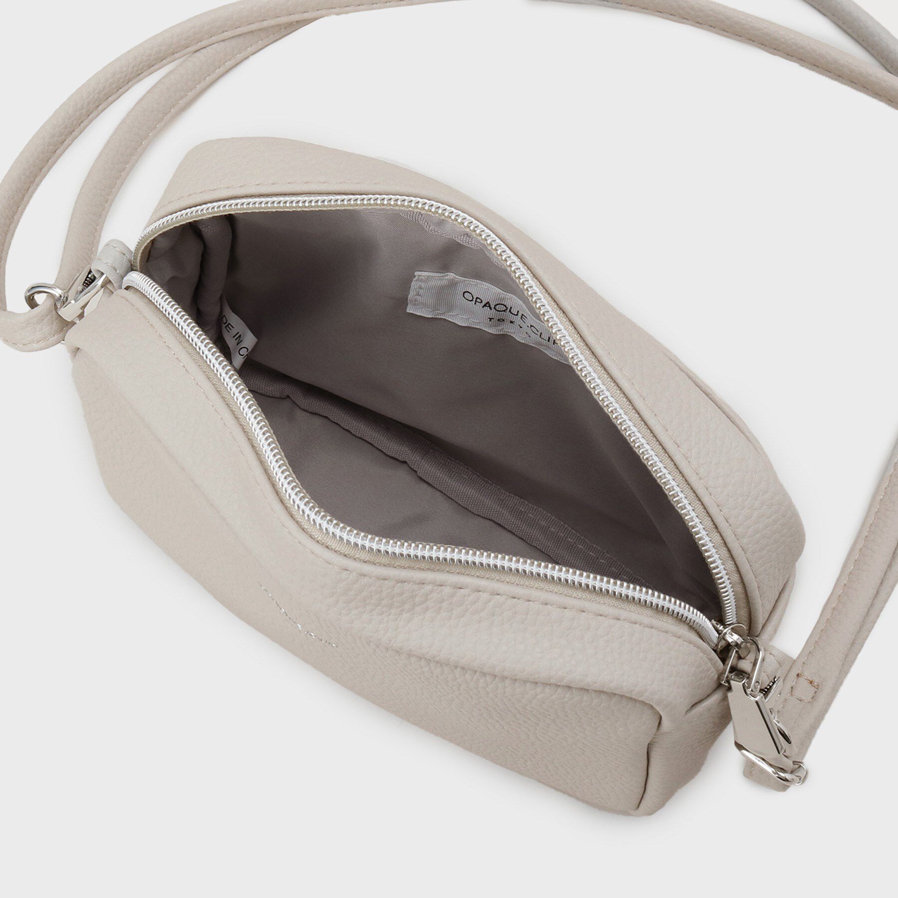 OPAQUE.CLIP「シュリンク合皮スクエアミニショルダーバッグ【軽量／長さ調整可能】」|ショルダー・メッセンジャー|