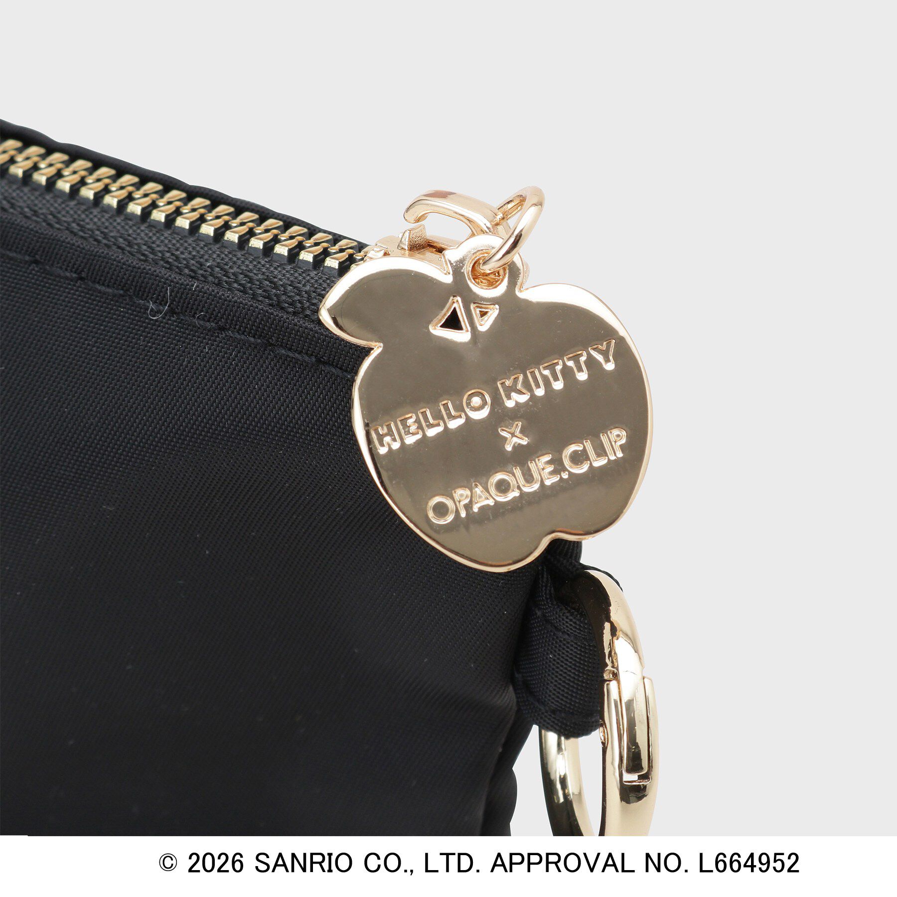 OPAQUE.CLIP「◆【ハローキティ】立体フェイスプリントスクエアポーチ」|ポーチ|