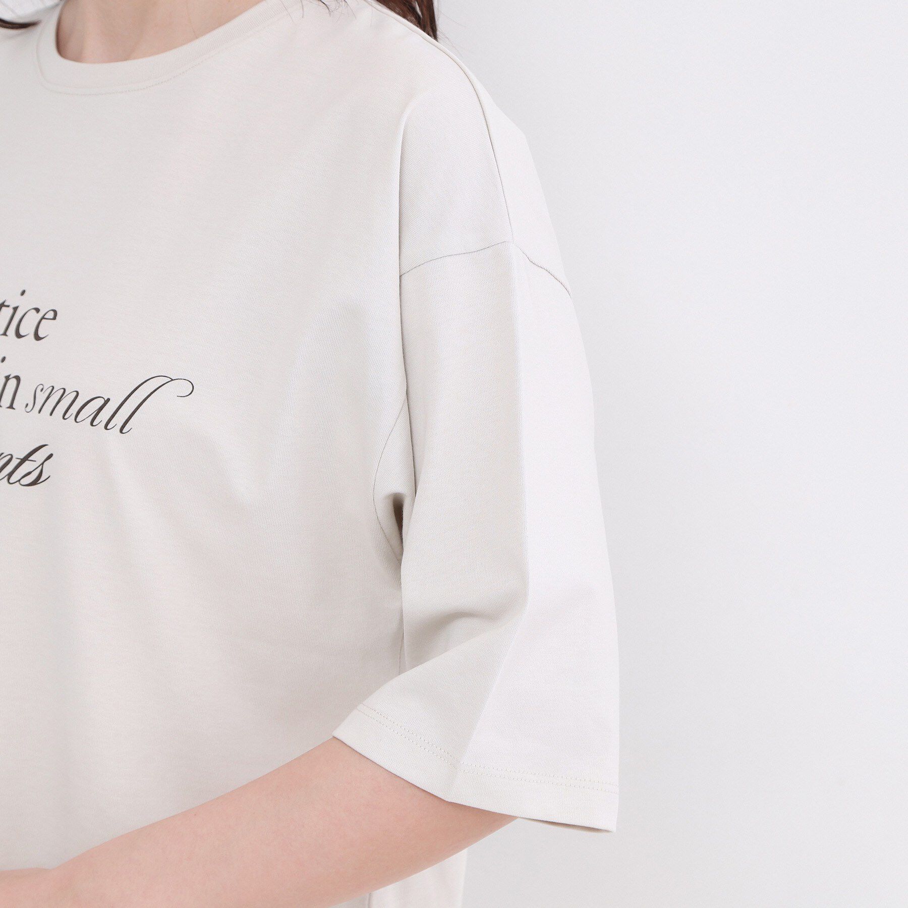 OPAQUE.CLIP「リラクシーロゴプリントTシャツ【洗濯機OK】」|Tシャツ・カットソー|