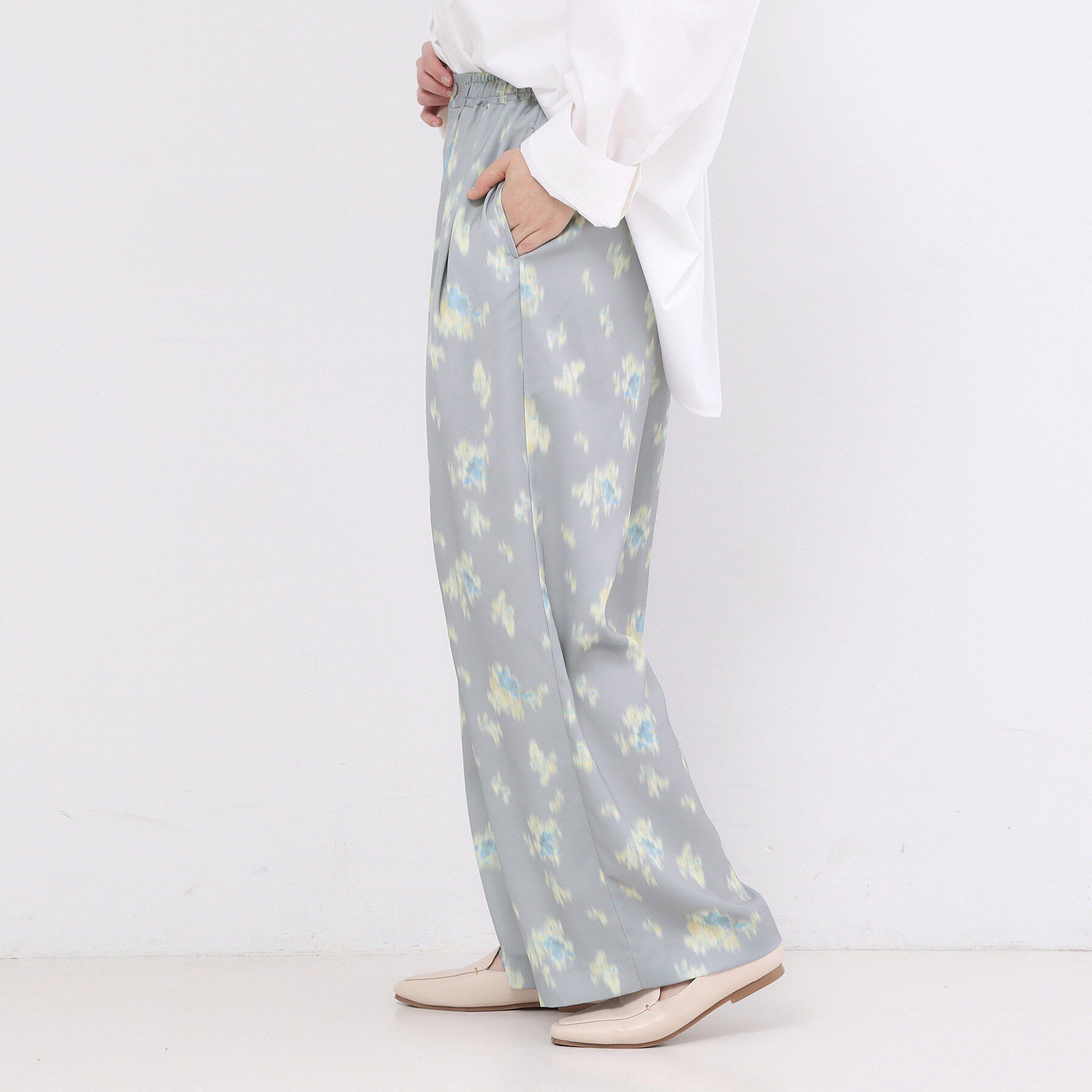 OPAQUE.CLIP「ぼかしフラワープリントワイドパンツ【洗濯機OK】」|その他|