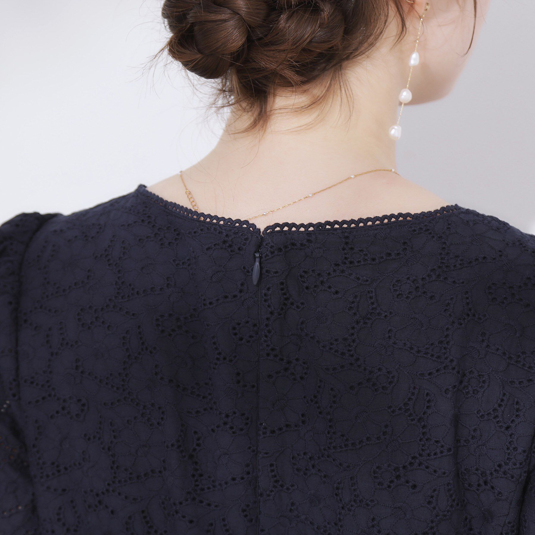 Couture broach「【一枚で着映える・華やか・花柄刺繍】カットワークレースワンピ」|ワンピース|