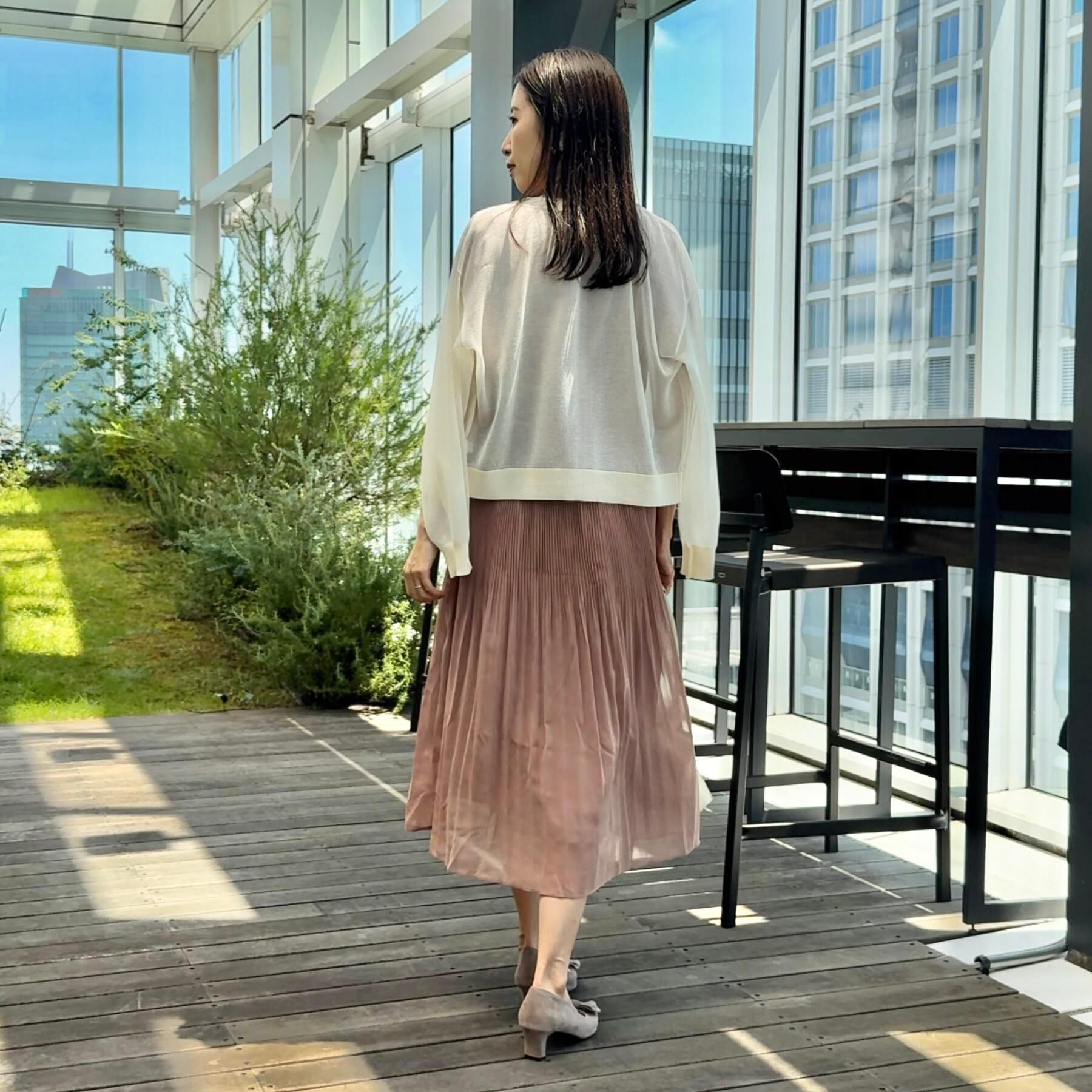 Couture broach「【二の腕カバー・楽ちん・通勤】シフォンプリーツワンピース」|ワンピース|