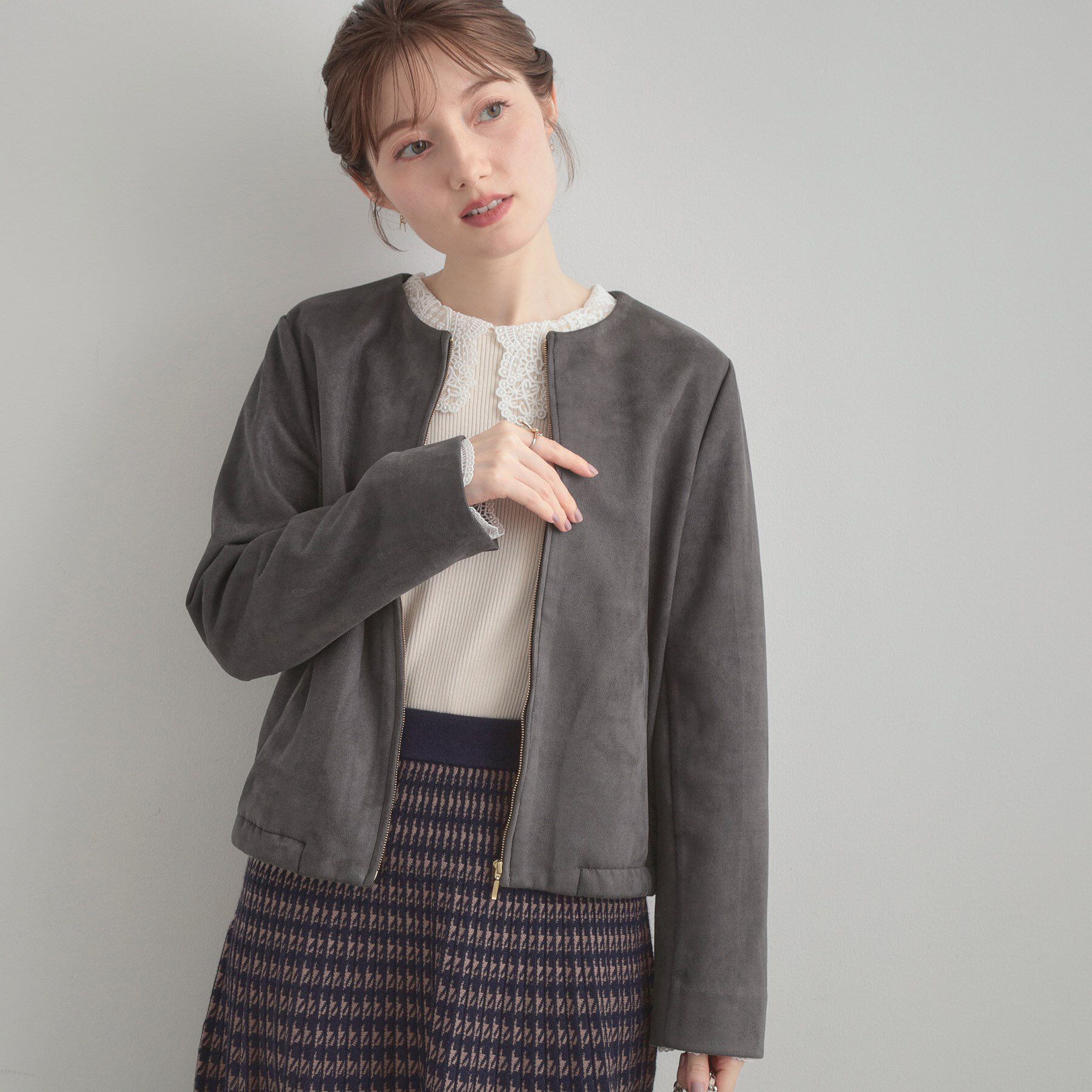 Couture broach「【通勤・大人上品】スエード調ダンボール ノーカラージャケット」|ブルゾン・スタジャン|