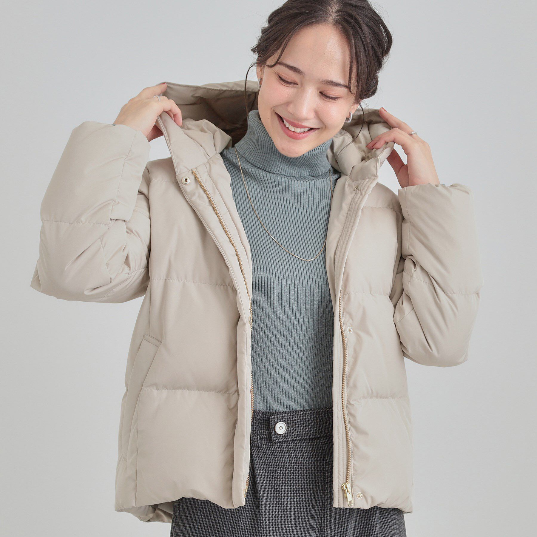 SHOO･LA･RUE「【撥水/洗える】ショートフーディーダウン」|ダウン|ベージュ(052)