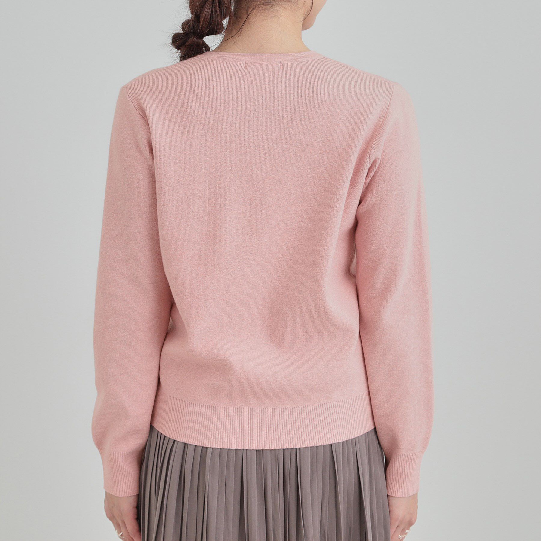 SHOO･LA･RUE「【洗濯機可/S-LL】上品な金ボタン もちっとやわらか クルーネックカーディガン」|カーディガン|