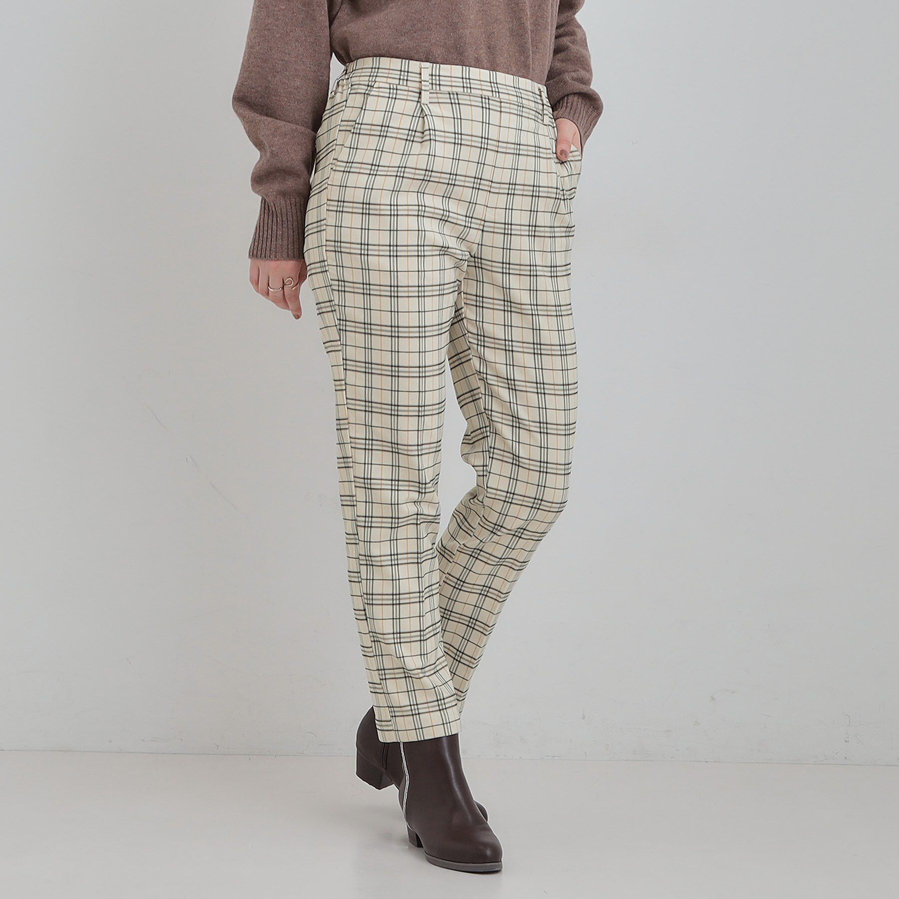 SHOO･LA･RUE「【洗濯機可/S-LL】すっきり上品に テーパードパンツ」|その他|