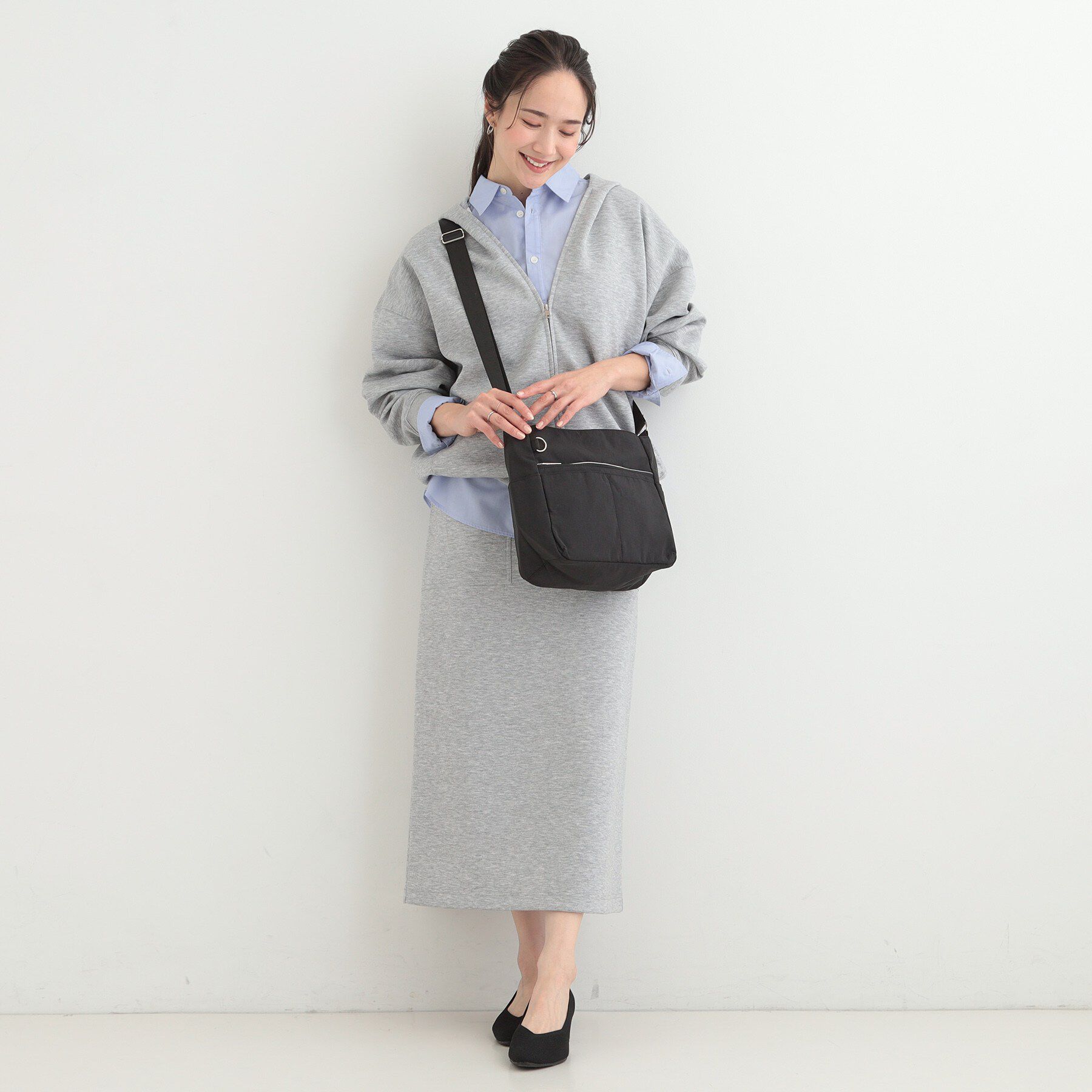 SHOO･LA･RUE「【撥水/軽量】驚きの収納力 10ポケットショルダーバッグ」|ショルダー・メッセンジャー|