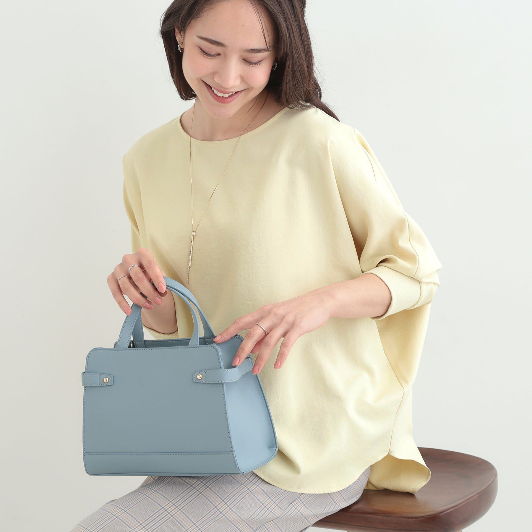 SHOO･LA･RUE「【着丈選べる/体型カバー/洗濯機可】さらさらとろん ドルマンブラウス」|シャツ・ブラウス|ライトイエロー(03