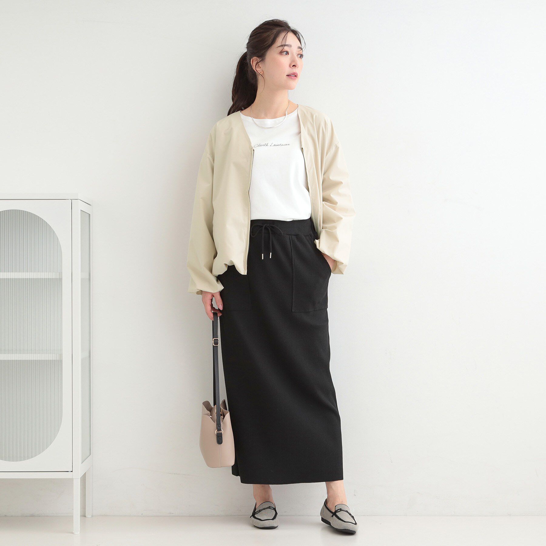 SHOO･LA･RUE「【防風/撥水/S-LL】顔回りすっきり見え　Vネックバルーンブルゾン」|ブルゾン・スタジャン|