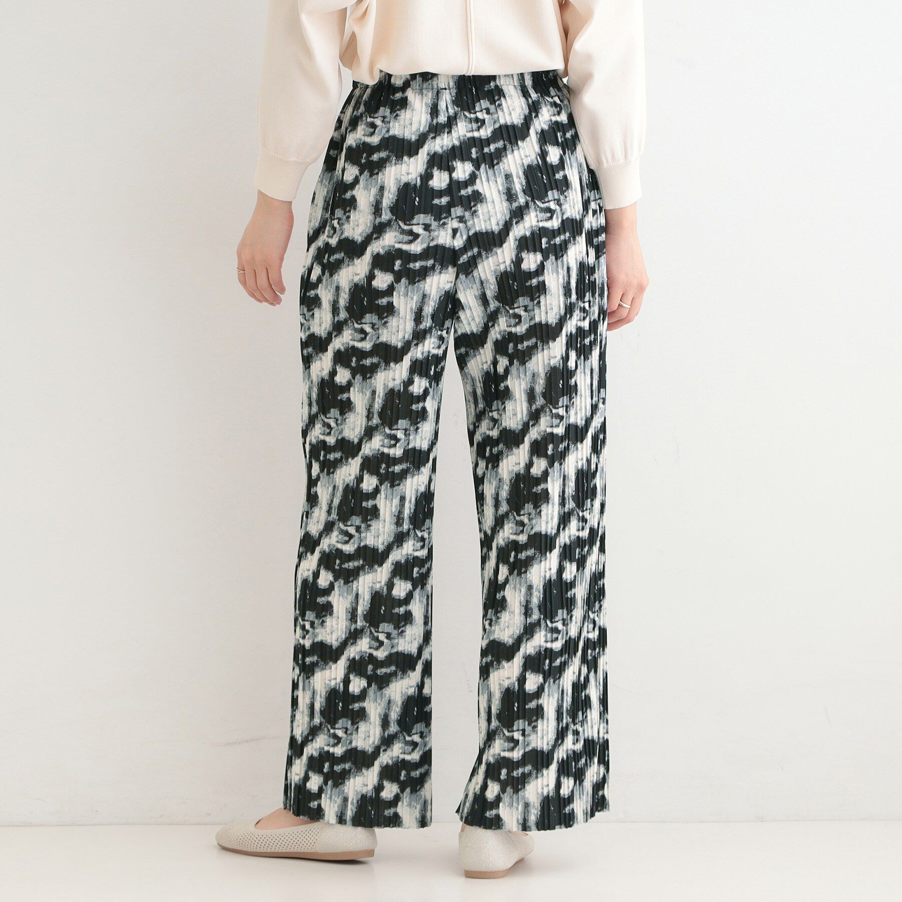 SHOO･LA･RUE「【S-LL/柄が選べる】ウエストゴムでらくちん 上品な光沢感　大人プリーツイージーパンツ」|その他|