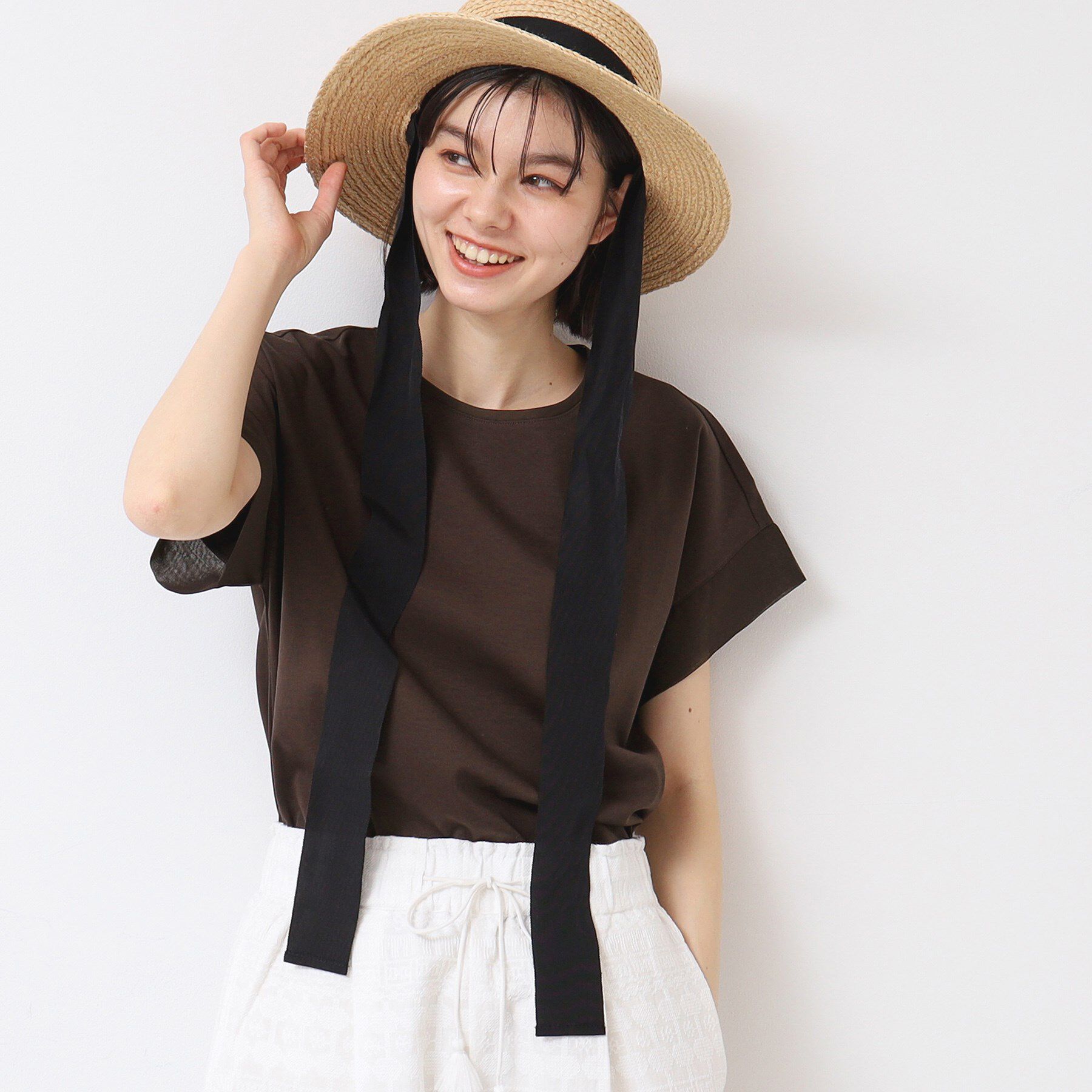 Dessin「【シリーズ累計8万枚！選べる5サイズ/6色展開/洗える】美光沢カットソー【オンにもオフにもちょうどい」|Tシャツ・カットソー|