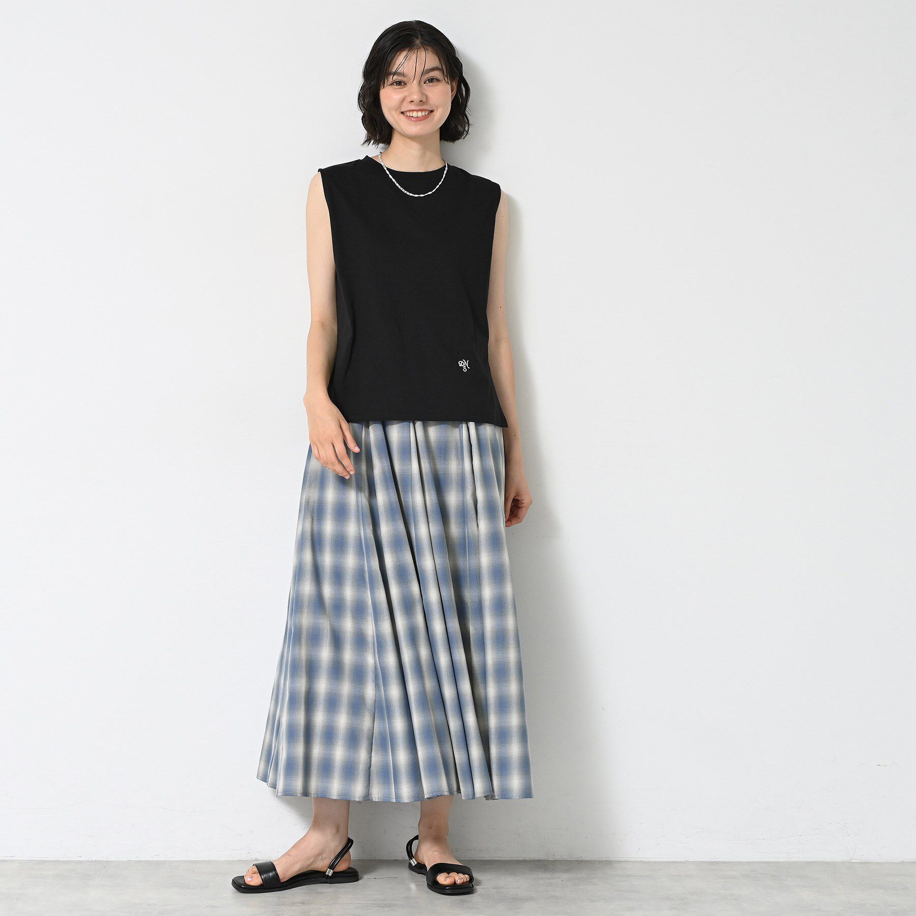 Dessin「【ウエストゴム・洗える】オンブレーチェック柄スカート」|スカート|