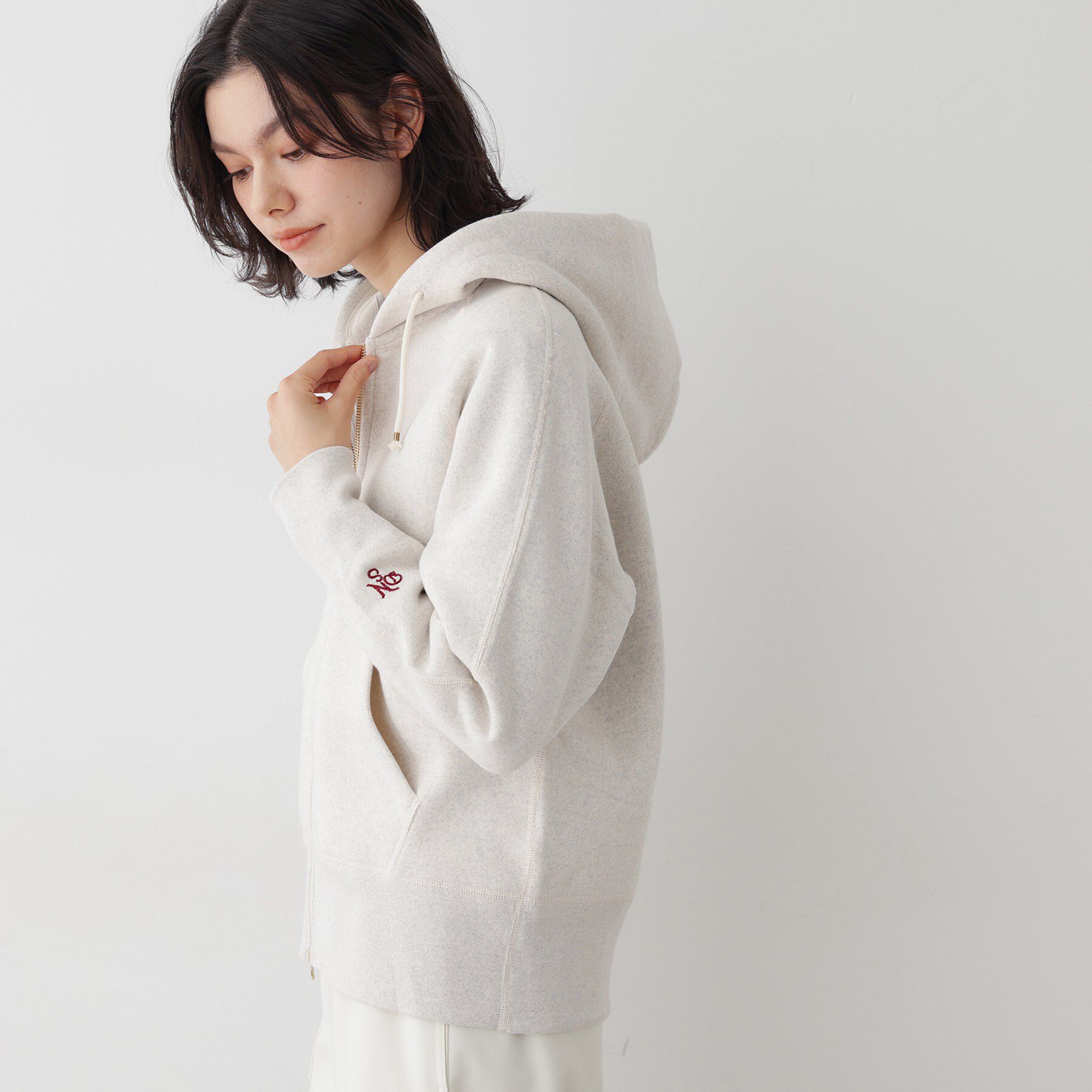 Dessin「【ユニセックス/洗える】吊り裏毛フーデッドスウェット」|パーカー|