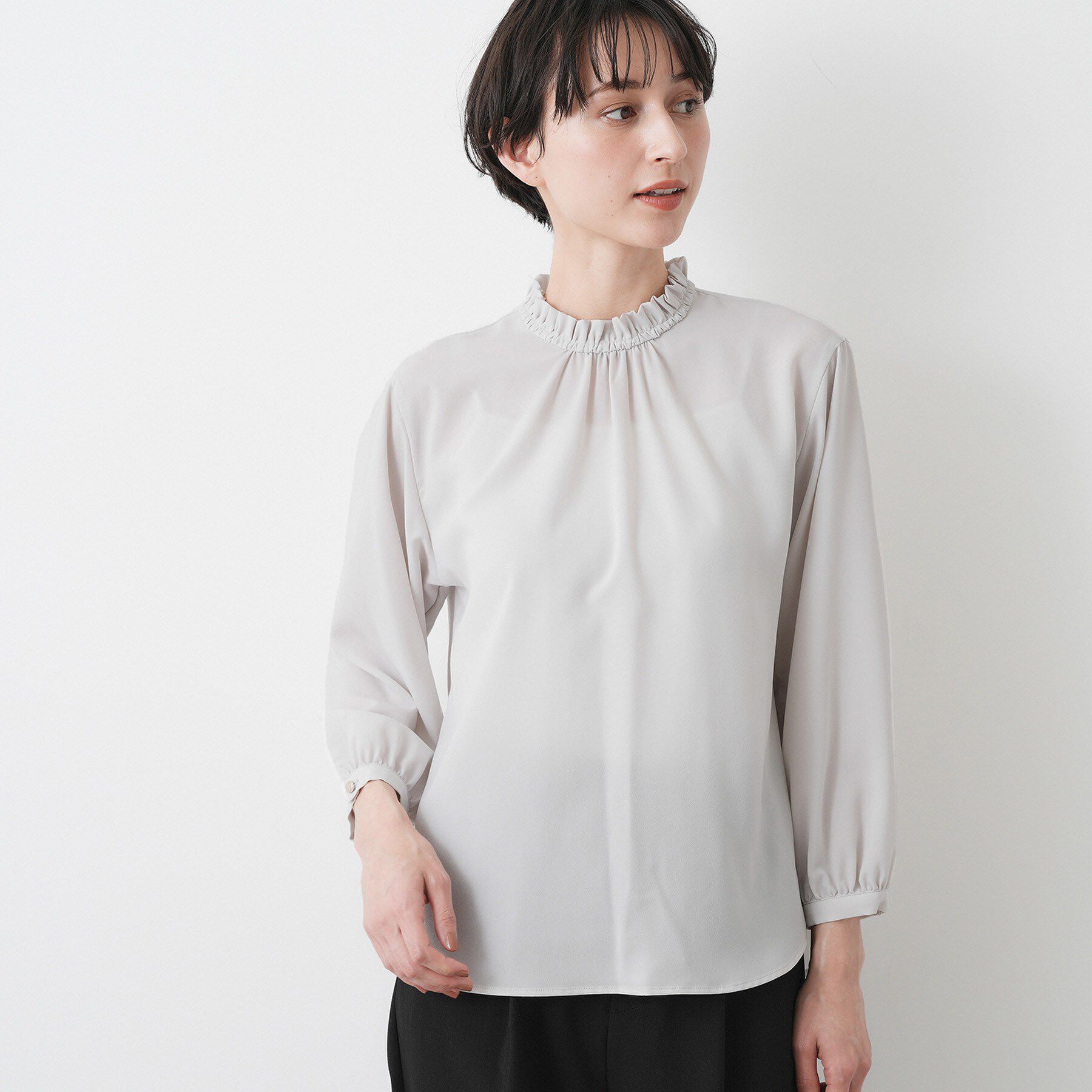 Dessin「【洗える】フリルネックジョーゼットブラウス」|シャツ・ブラウス|