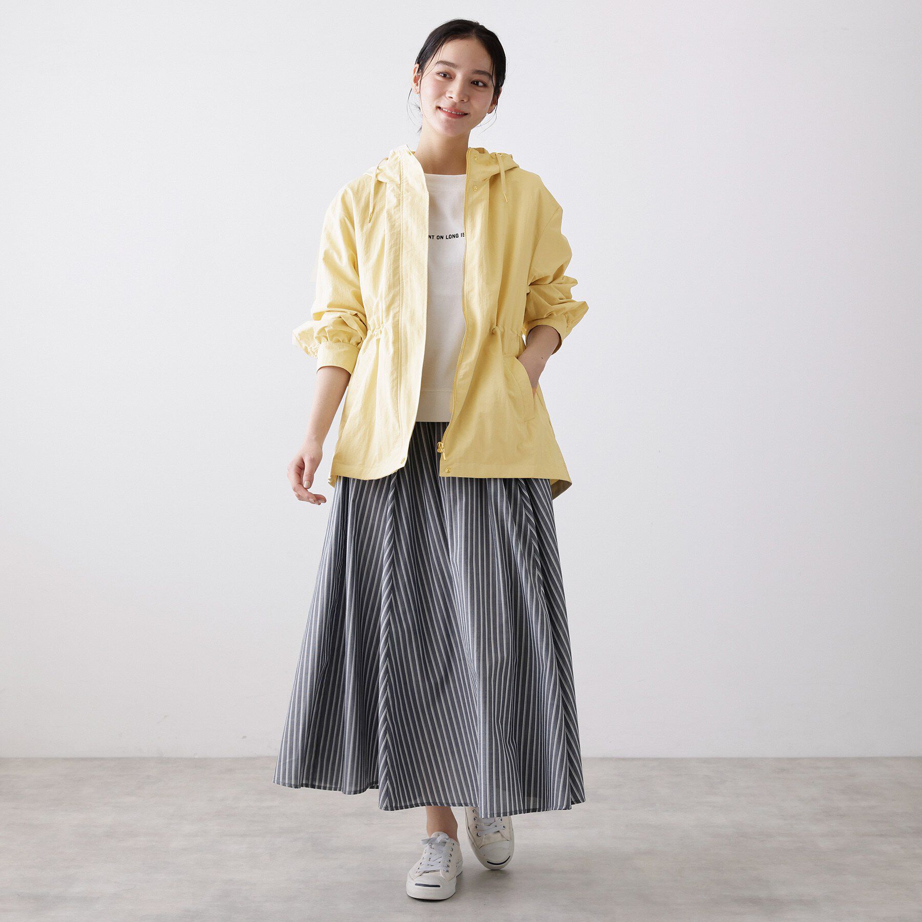 Dessin「【撥水・洗える】フーデッドライトブルゾン」|ブルゾン・スタジャン|