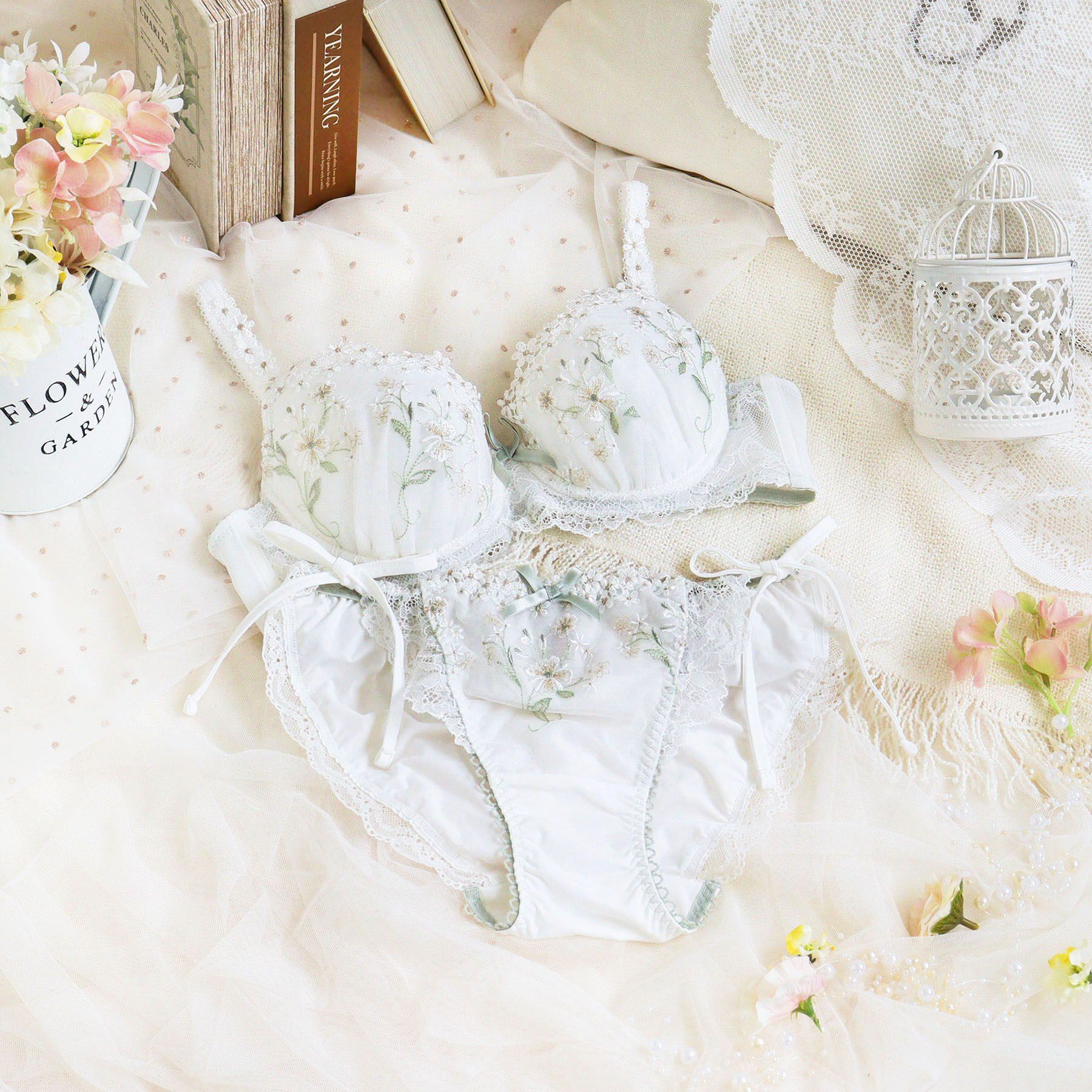 Risa Magli「レーナ ブラジャー (B-C) ＜Side Shape（サイドシェイプ）＞」|インナー|