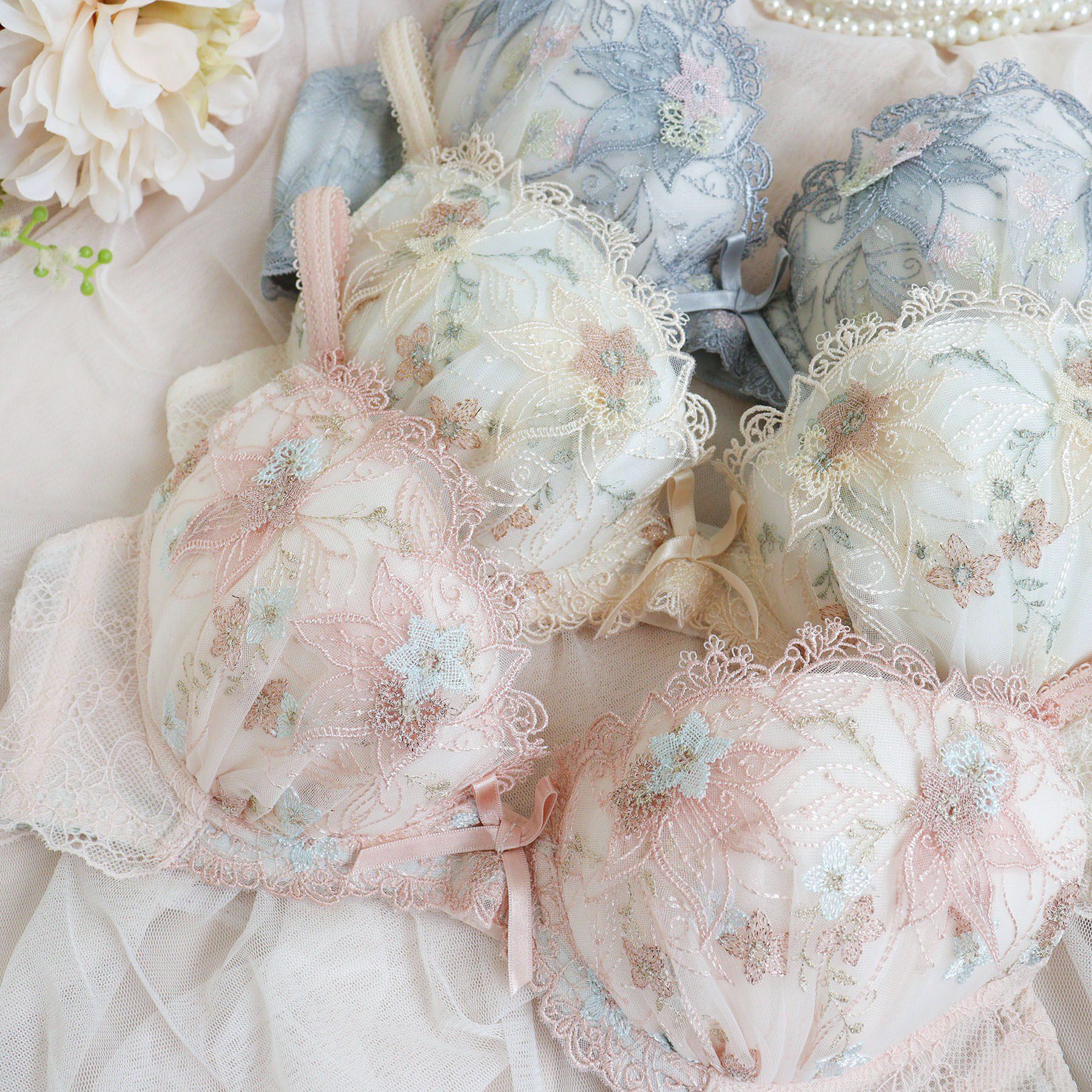 Risa Magli「セレスティナ ブラジャー (G-H) ＜V Make Type＞」|インナー|