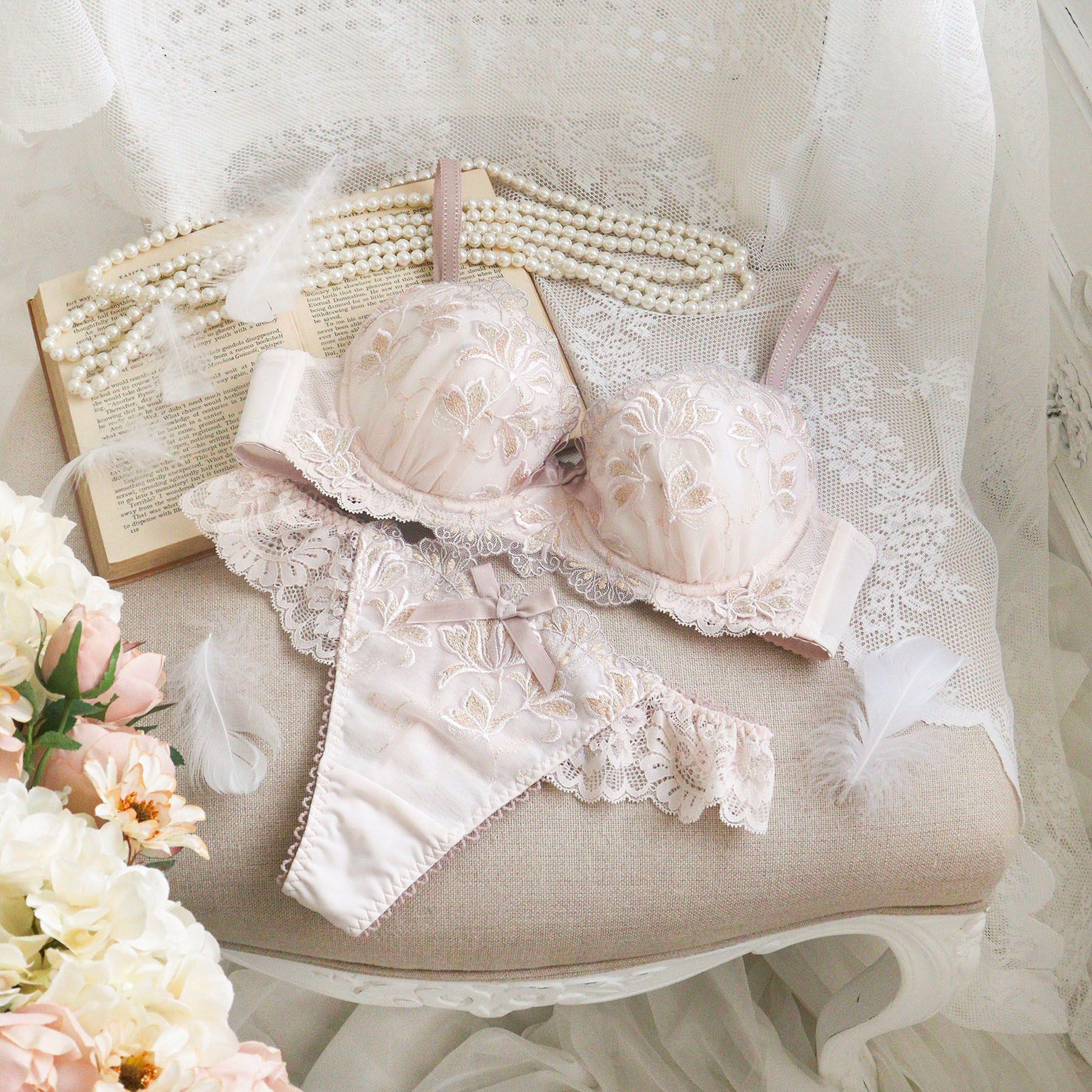 Risa Magli「リーゼル ブラジャー (B-C) ＜Side Shape（サイドシェイプ）＞」|インナー|