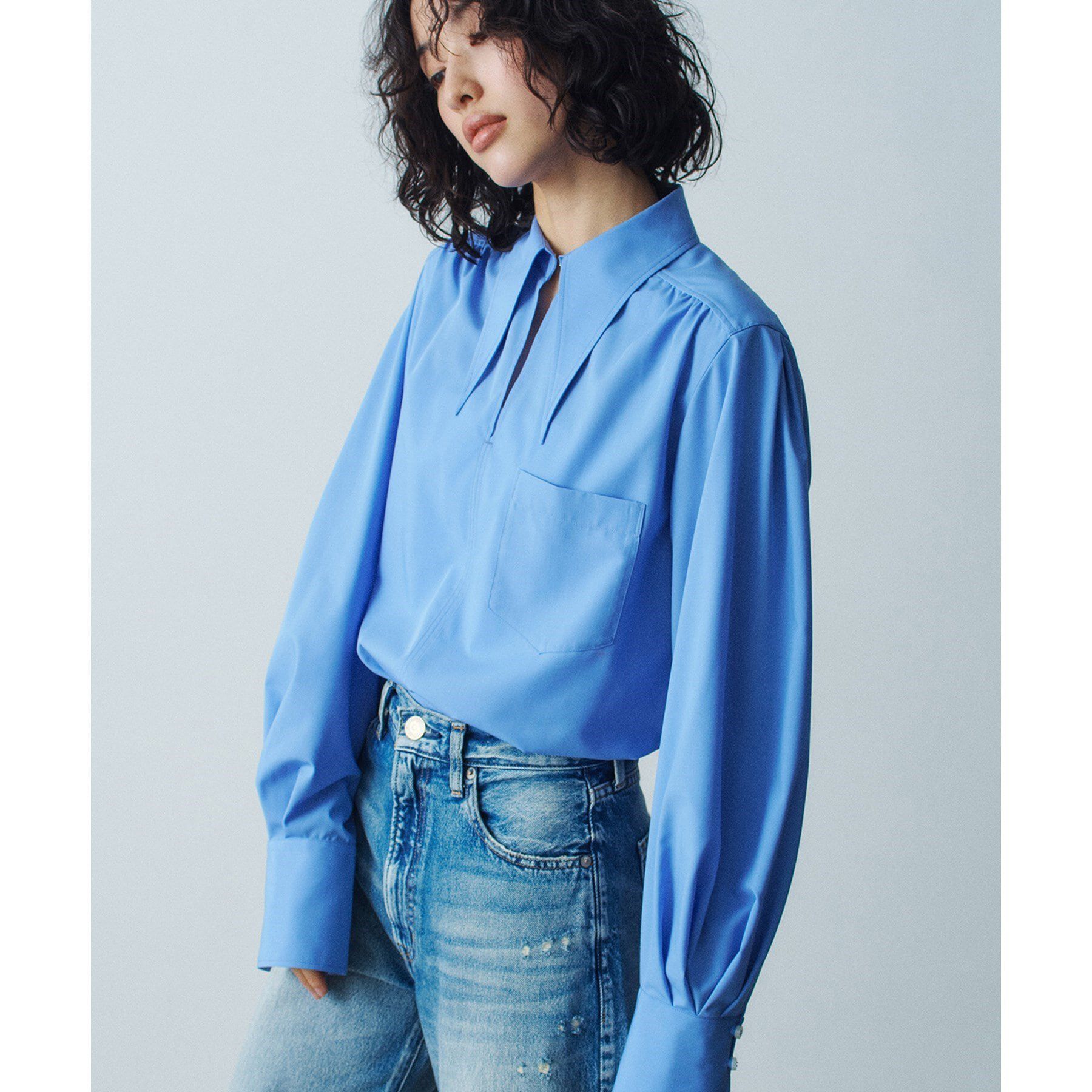 CODE A「【Re】point neck shirt」|シャツ・ブラウス|ブルー(092)