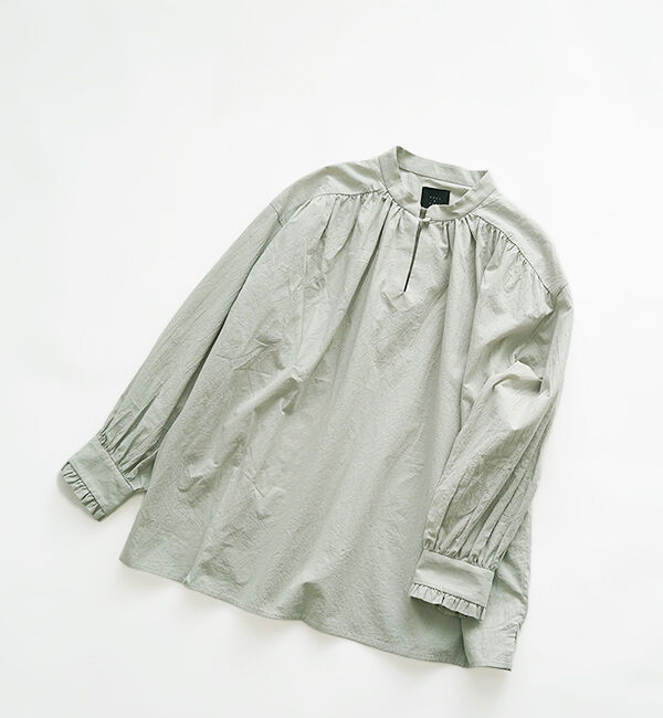 オオカミとフクロウ「フクロウとまひるの月のリリーワルツ&ldquo;ブラウス&rdquo;」|シャツ・ブラウス|ミントグリーン