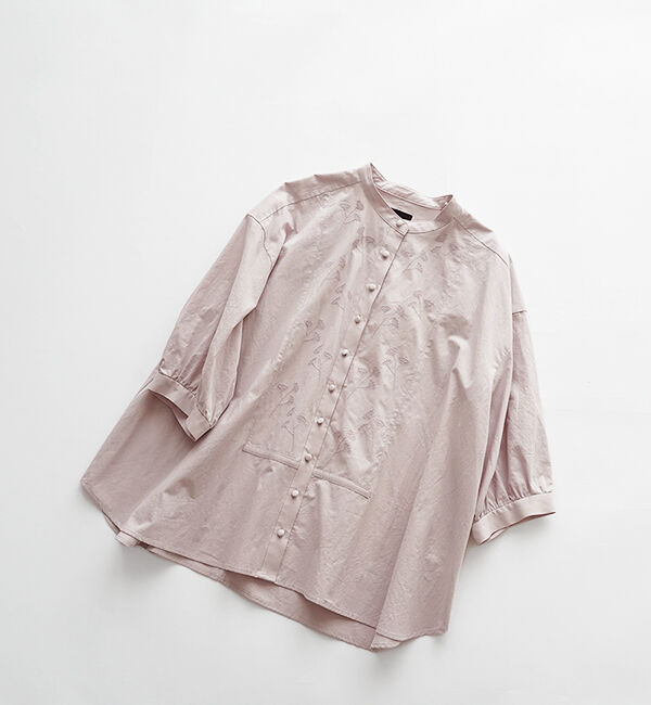 オオカミとフクロウ「オオカミとわたしの好きなアジサイ」|シャツ・ブラウス|