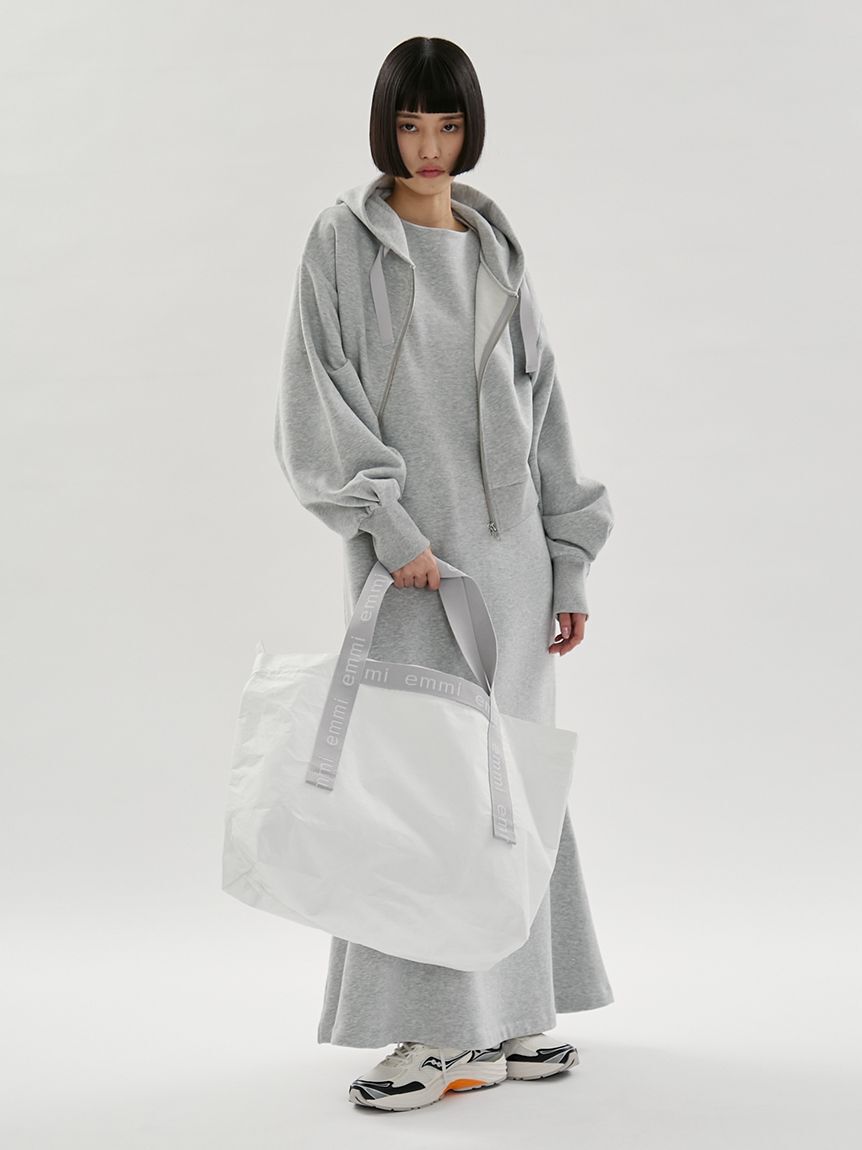 emmi atelier「【ONLINE限定】撥水emmiロゴビックトートバッグ」|トートバッグ|