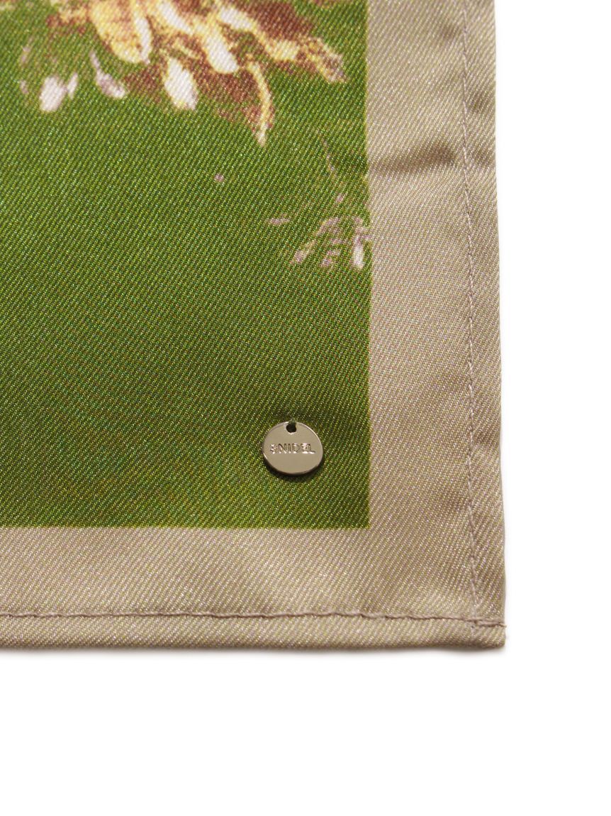 SNIDEL「グレージングフラワースカーフ」|バンダナ・スカーフ|