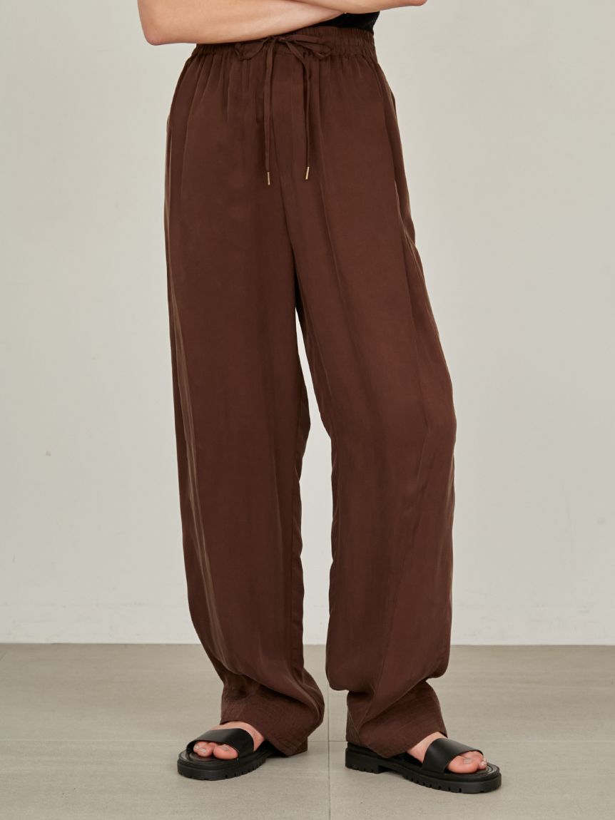 styling/「【セットアップ対応】ワイドタックドローストリングパンツ」|チノ|