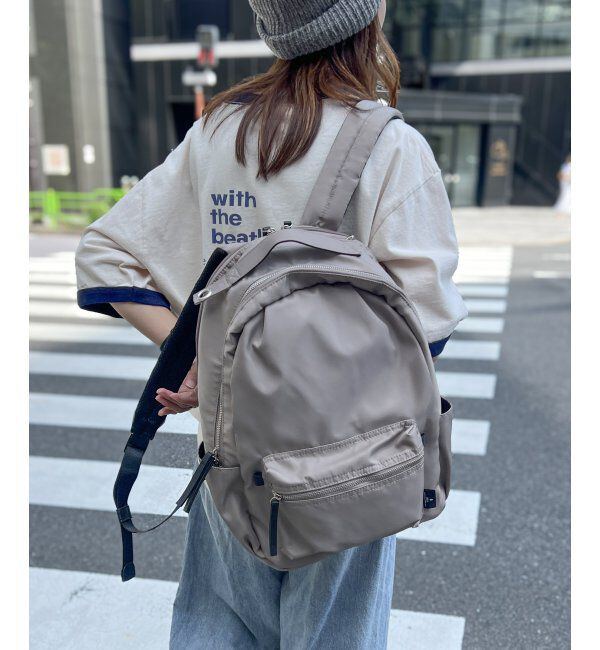 ikka「撥水ナイロン8ポケットリュック」|その他|ベージュ