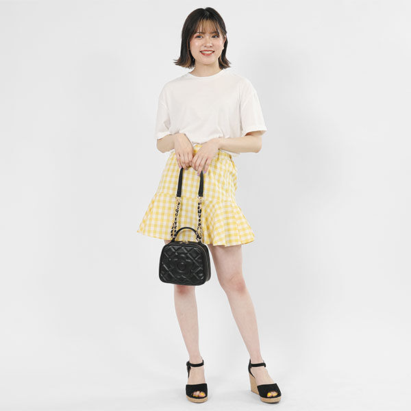 MARY QUANT「スクエアキルトデイジーパッチ 2WAYショルダー」|ショルダー・メッセンジャー|