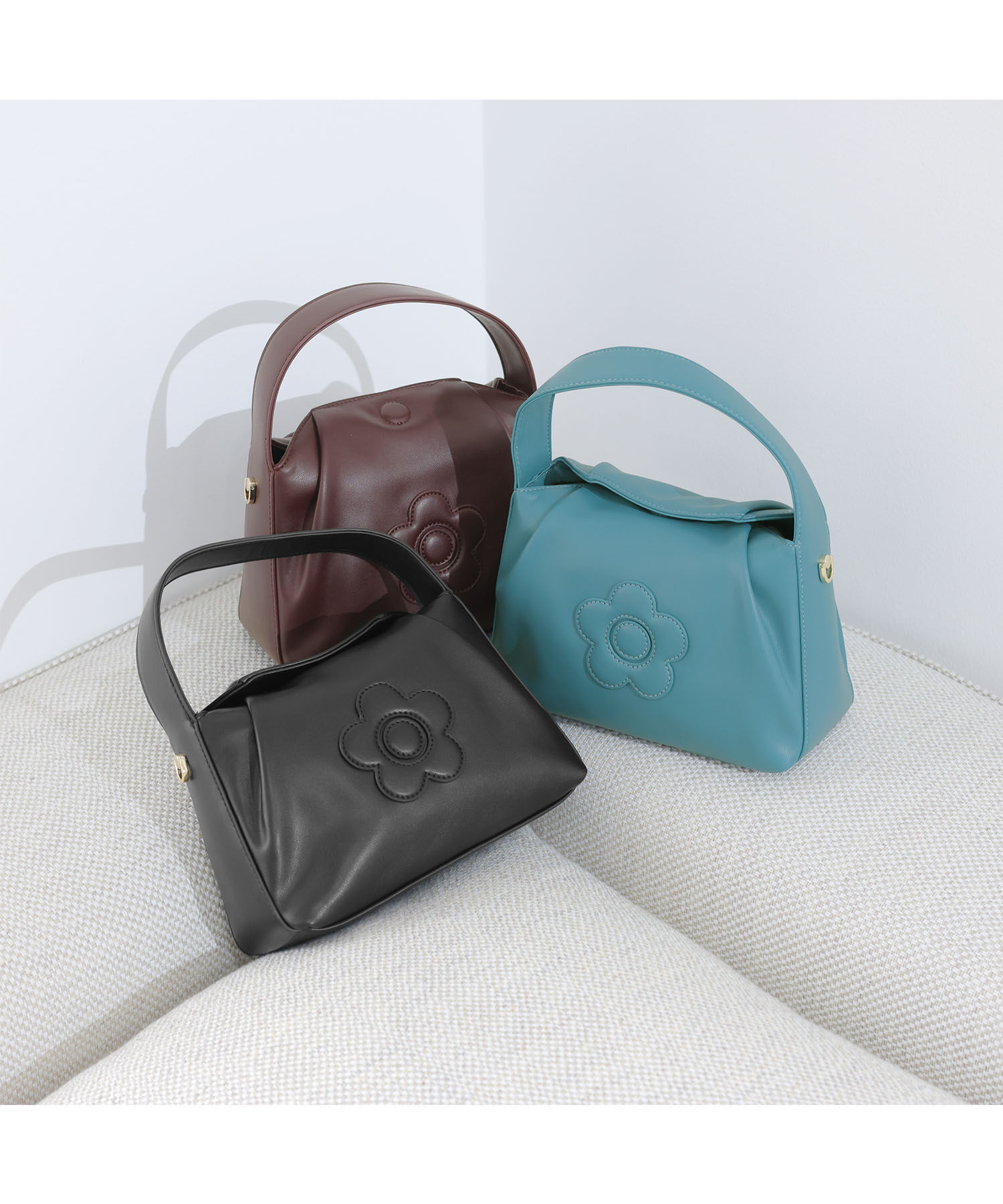 MARY QUANT「トップフラップ 2WAYショルダー」|ショルダー・メッセンジャー|