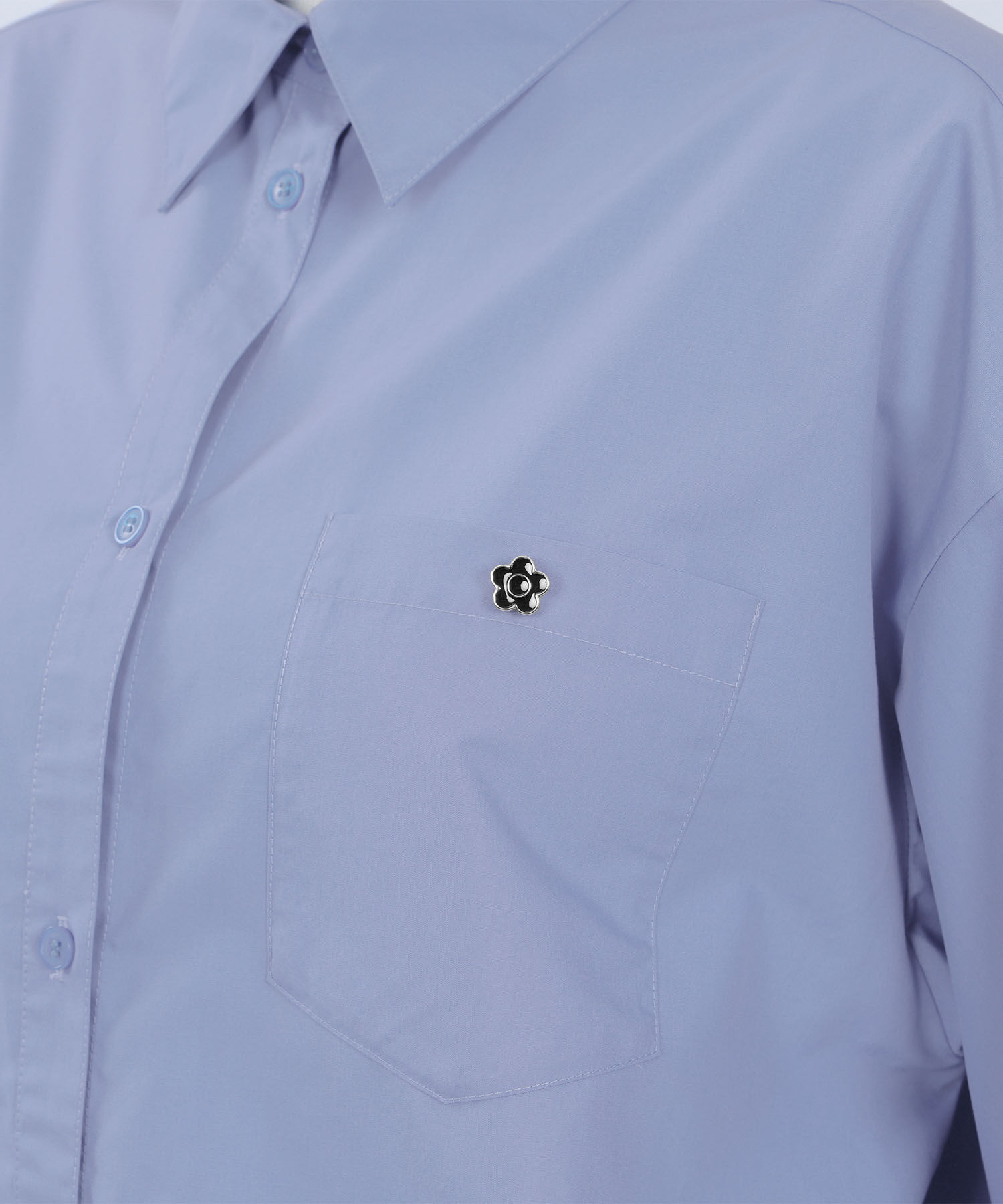 MARY QUANT「バックロゴシャツ ブラウス」|カーディガン|