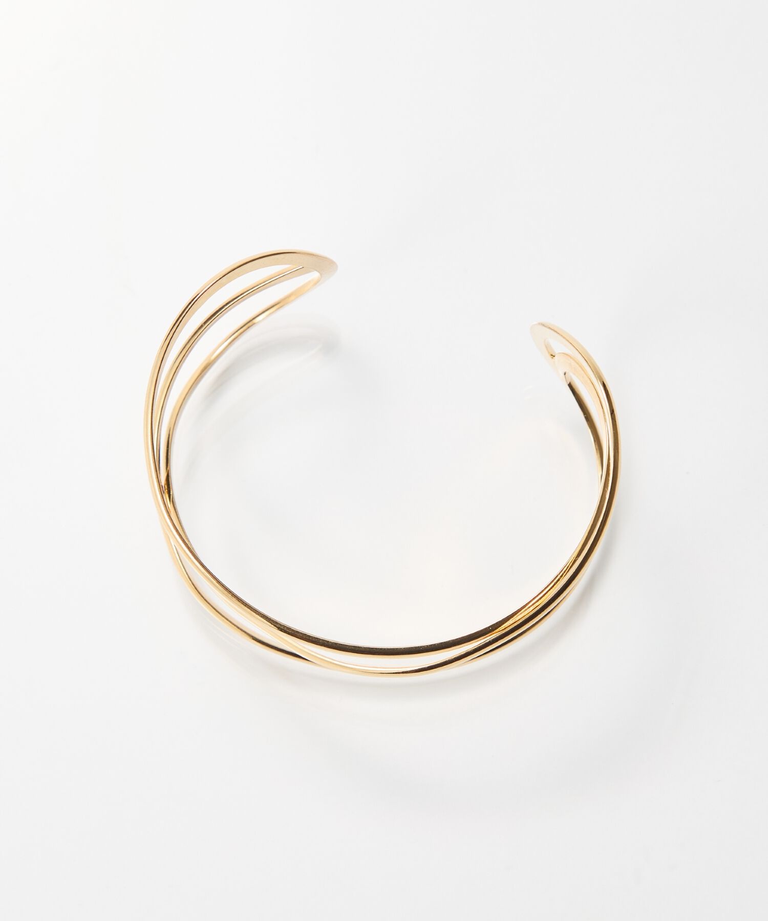 Phoebe「ニュアンスラインワイドカフバングル ゴールド」|ブレスレット・バングル|