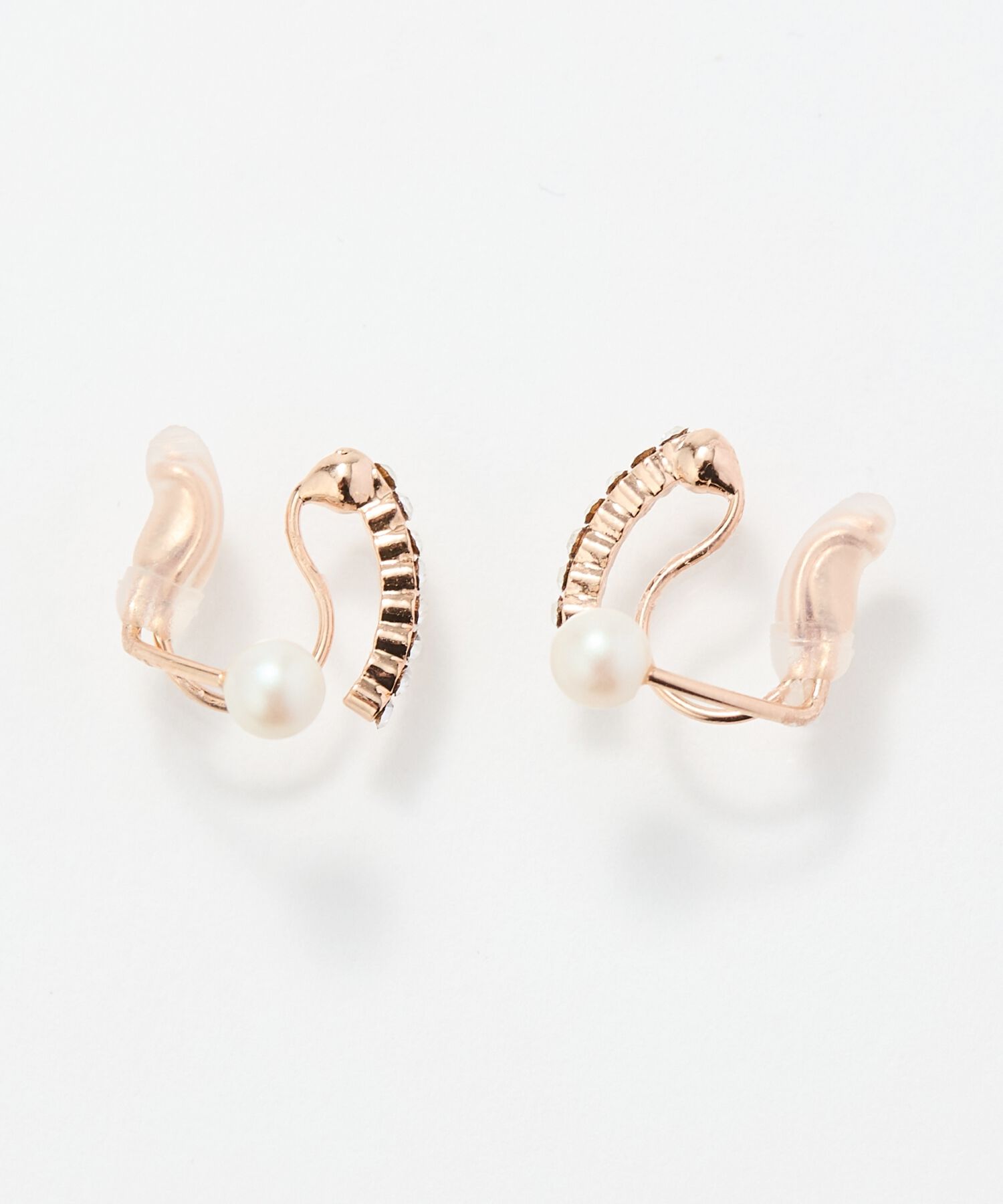 Phoebe「【痛くないシリーズ】ラインストーンパールフロートライトフィットイヤリング　シャンパンゴールド」|イヤリング|