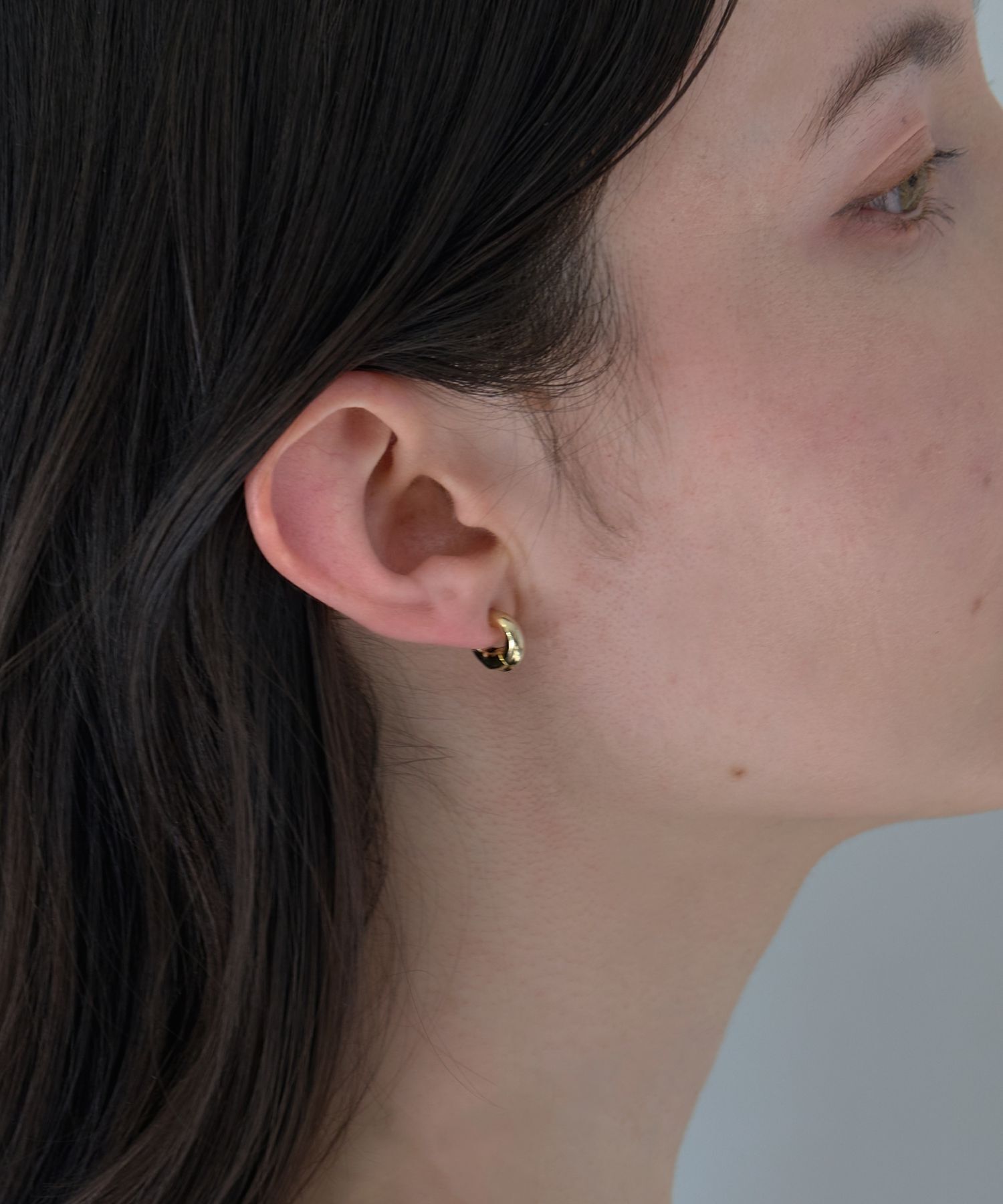 Phoebe「【金属アレルギー対応】シンプルフープスナップイヤリング　ゴールド」|イヤリング|