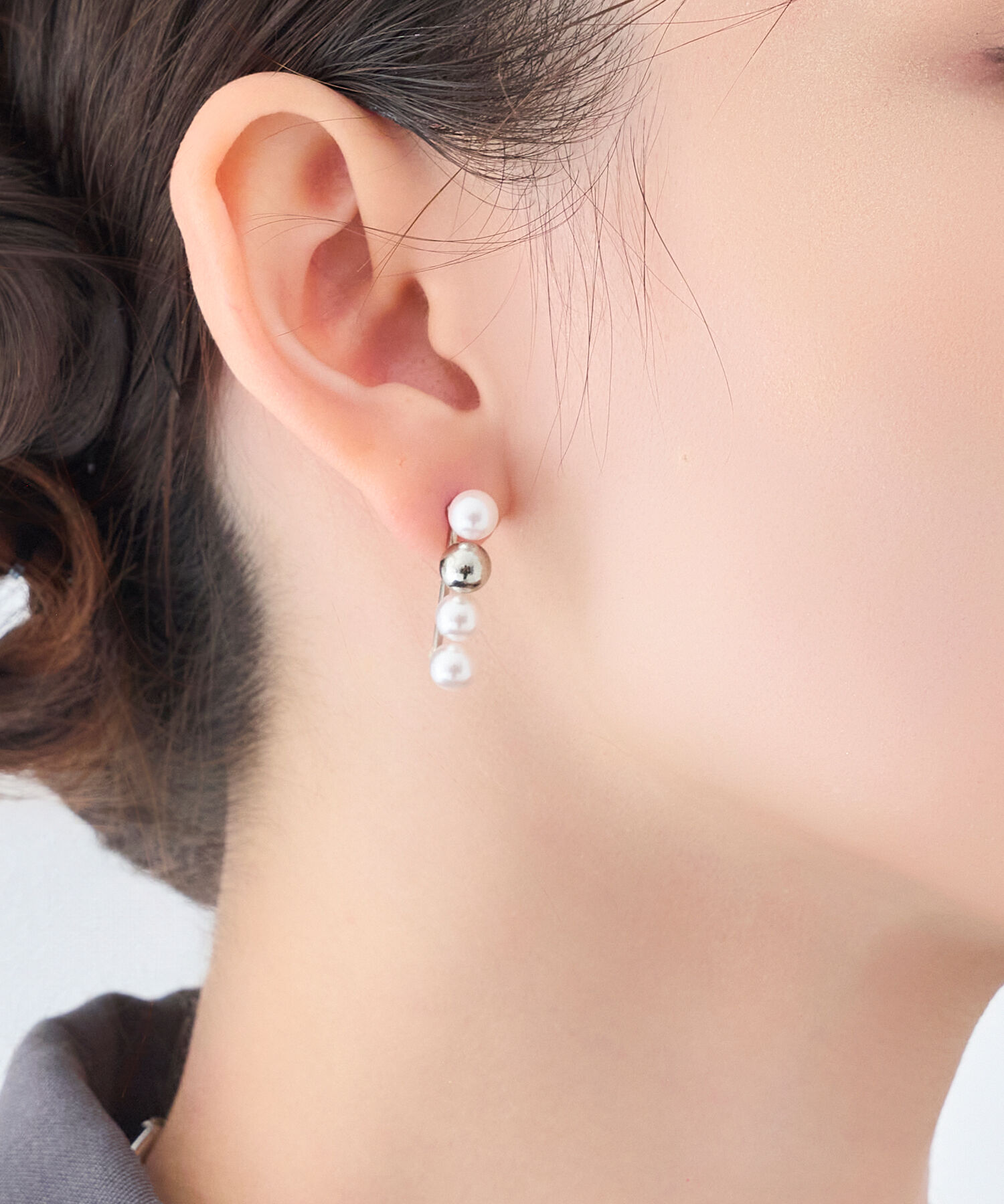 Phoebe「【金属アレルギー対応】ミックスドットピアス　シルバー/ニッケルフリー/パール」|ピアス|