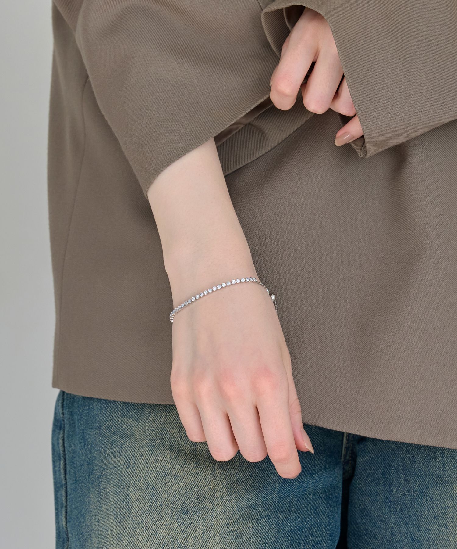 Phoebe「ラインストーンスライドテニスブレスレット　シルバー」|ブレスレット・バングル|