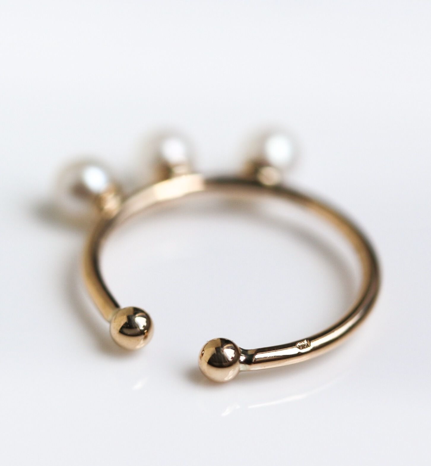  「パール イヤーカフ | K10YG 【片耳用】」|ピアス|