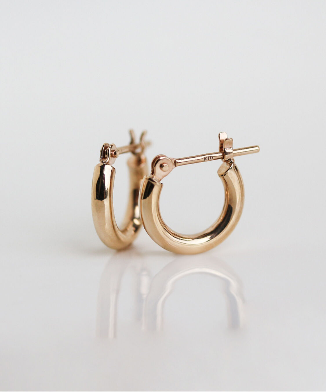  「ゴールド スナップ フープ ピアス | K10YG」|ピアス|