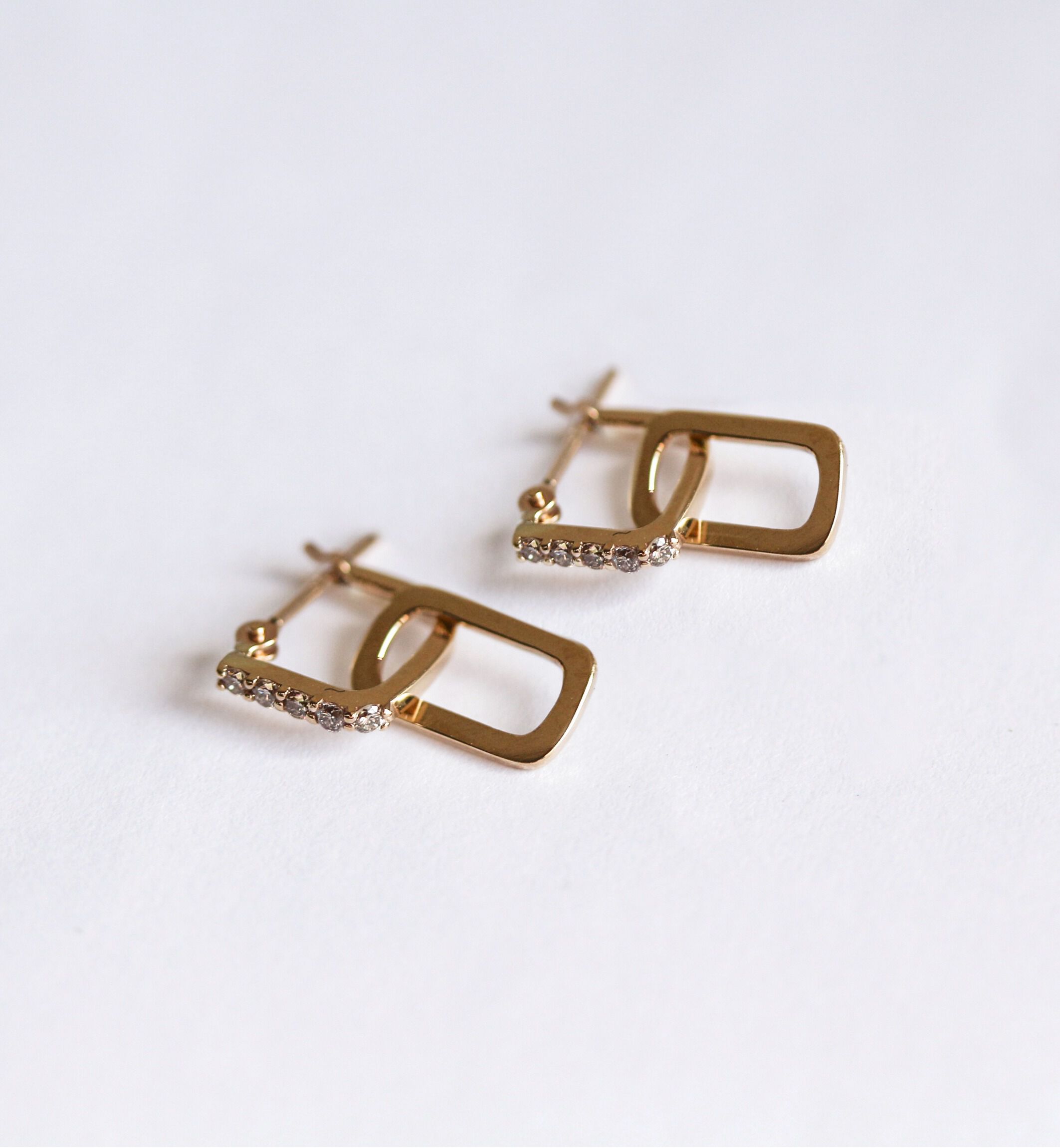  「ダイヤモンド リアン ピアス  | K10YG 〈リアン〉」|ピアス|