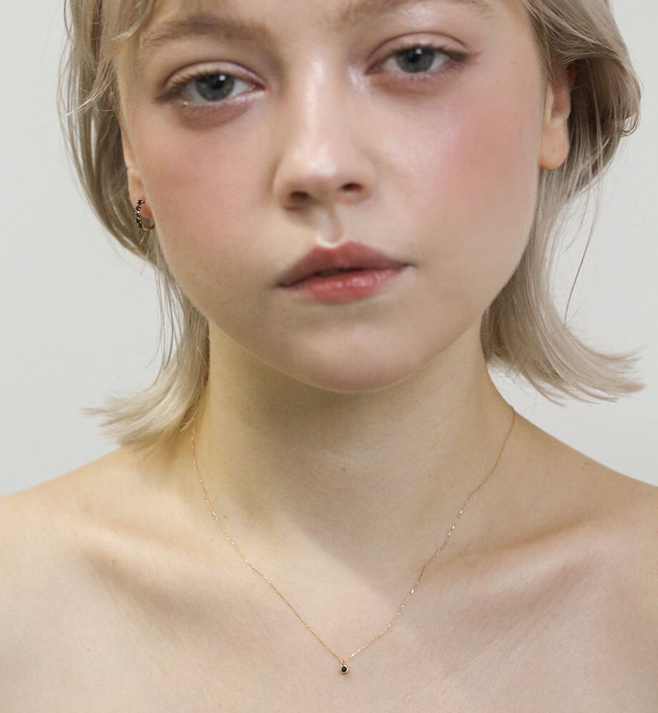  「一石 ブラックダイヤモンド 0.05ct ネックレス | K10YG」|ネックレス|