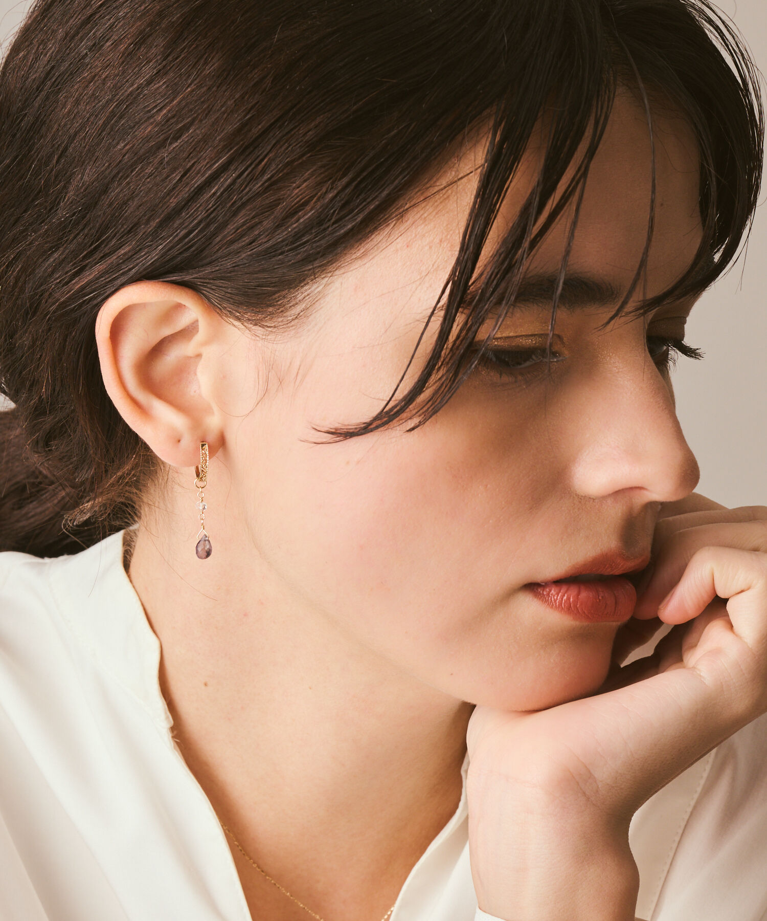 agete「K10アイオライトピアスチャーム」|その他|