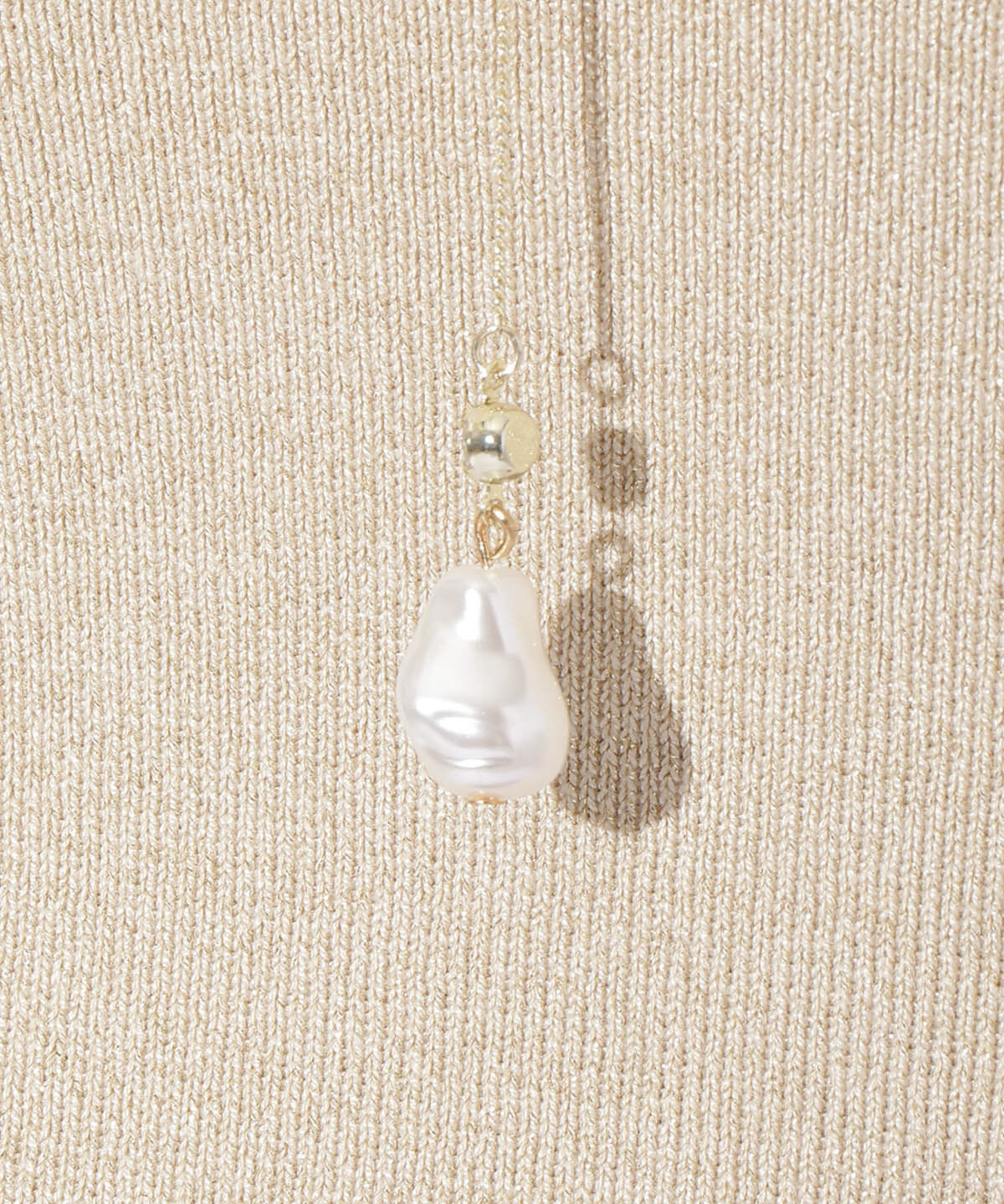 アンドクチュール「ラメニットバックチェーンプルオーバー」|ニット・セーター|