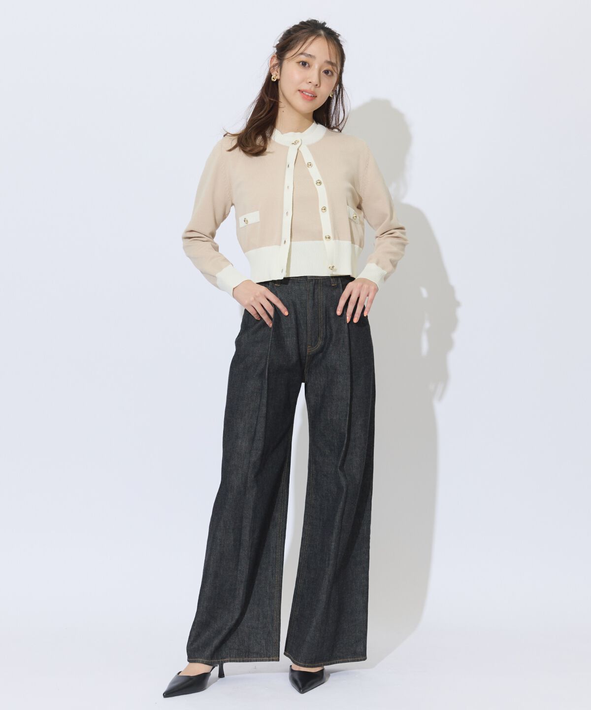 アンドクチュール「タックワイドデニムパンツ」|デニム|