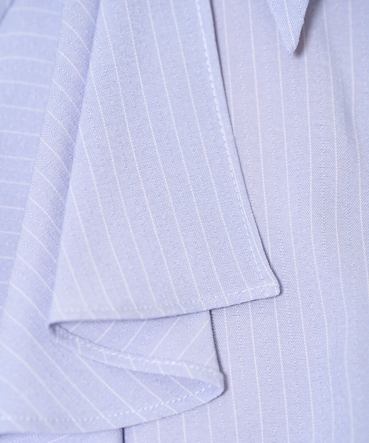 アンドクチュール「ビジューボタンフリルケープ長袖ブラウス」|シャツ・ブラウス|