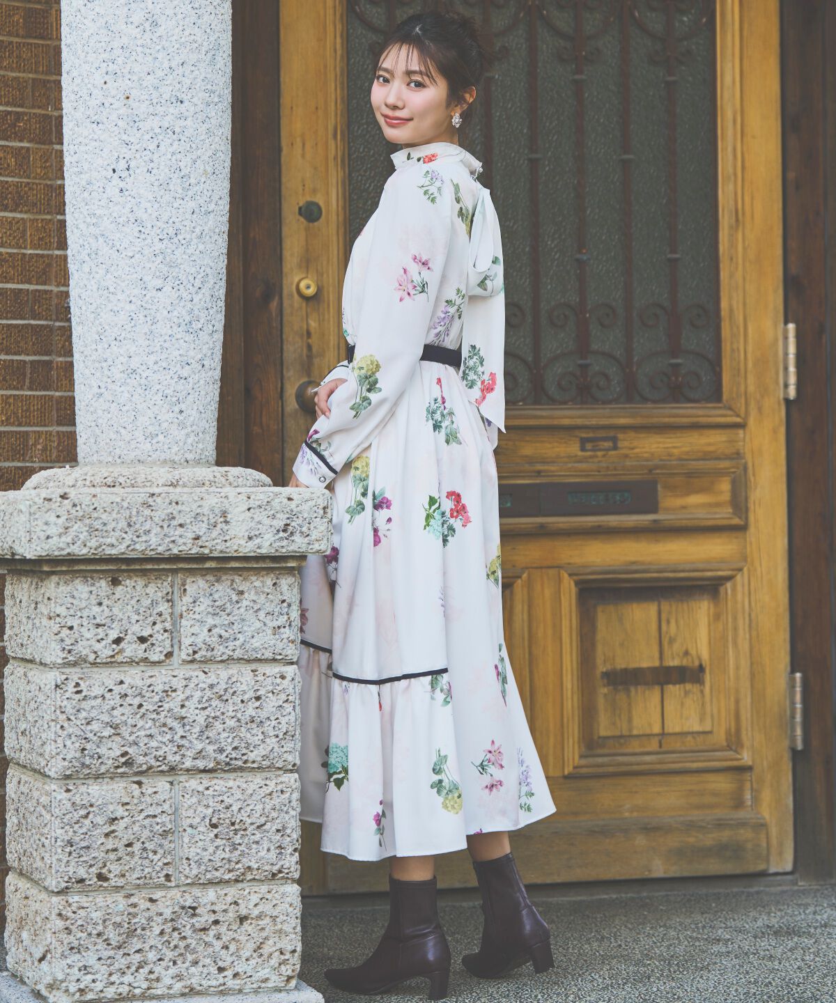 アンドクチュール「クラシックフラワーワンピース」|ワンピース|