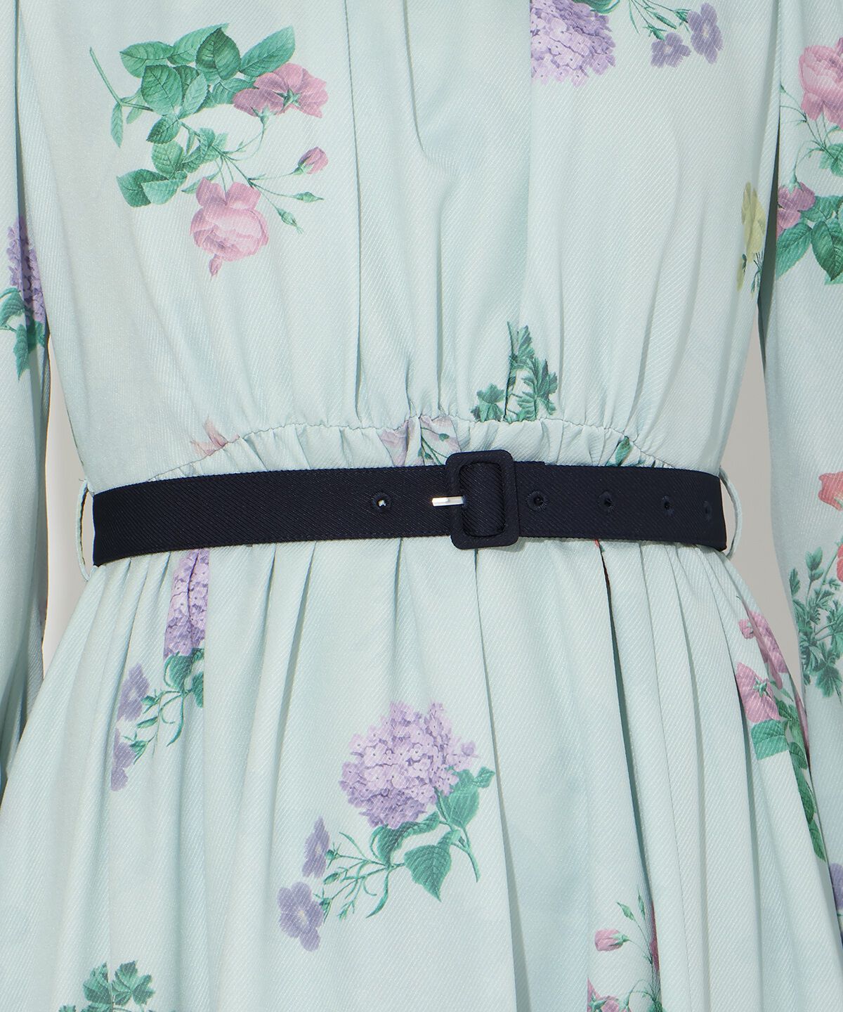 アンドクチュール「クラシックフラワーワンピース」|ワンピース|