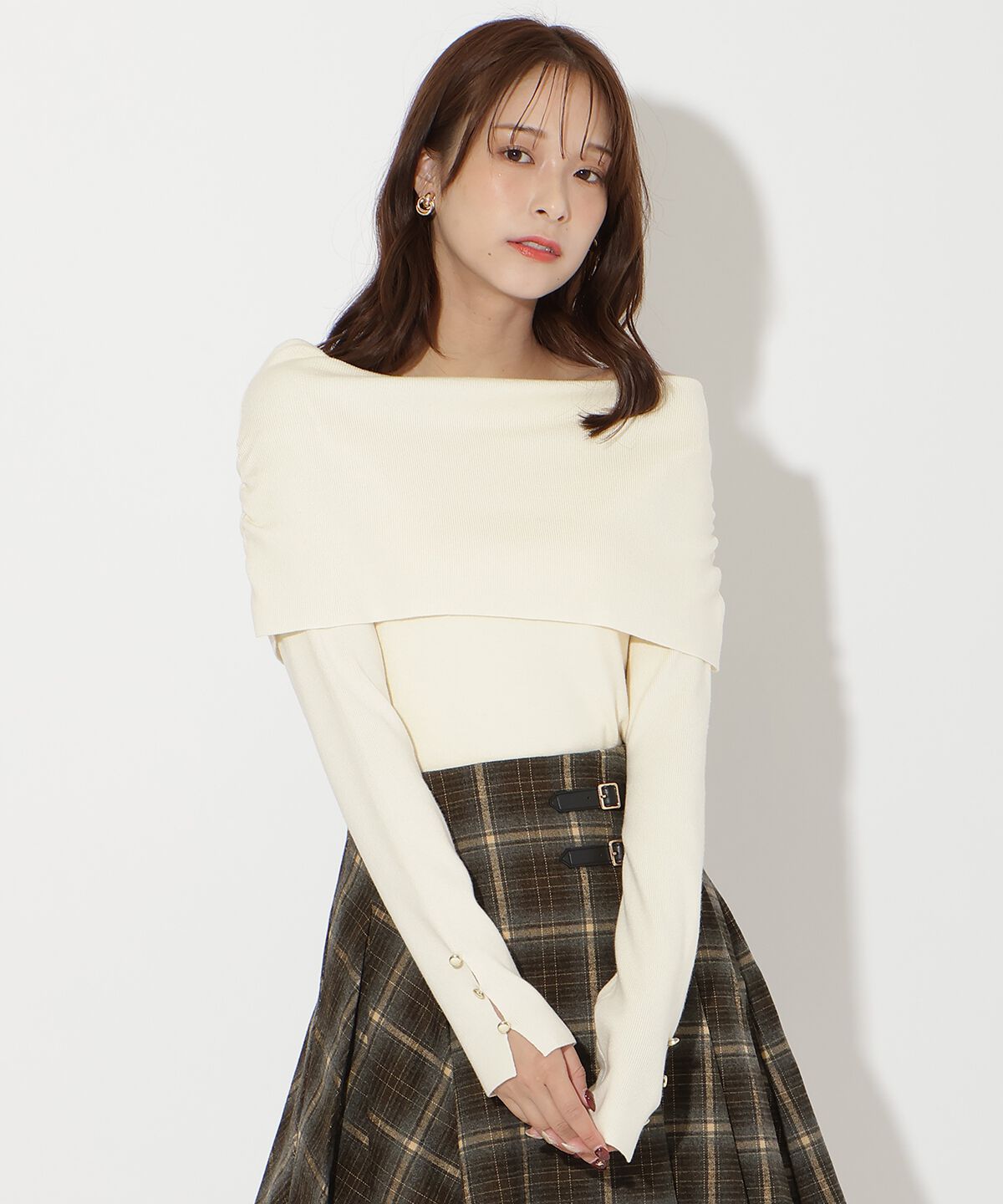 アンドクチュール「オフショルプルオーバー」|ニット・セーター|ﾗｲﾄﾍﾞｰｼﾞｭ