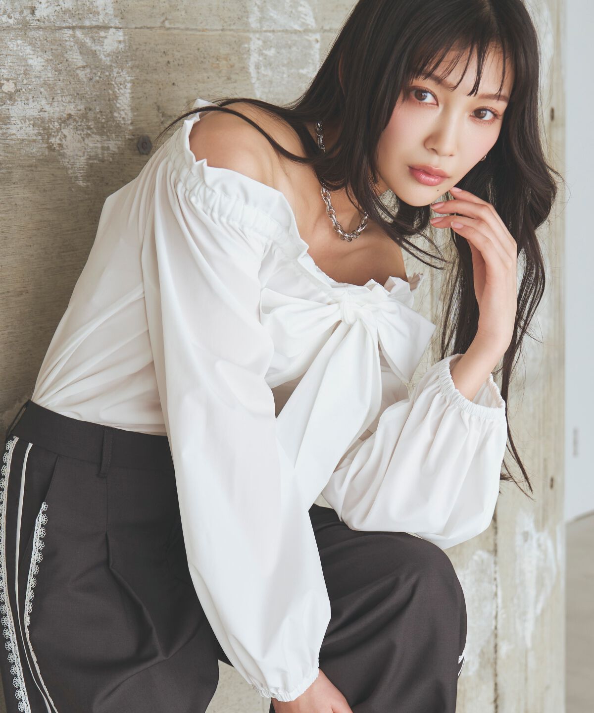 アンドクチュール「ドロストボウタイ2WAYブラウス」|シャツ・ブラウス|